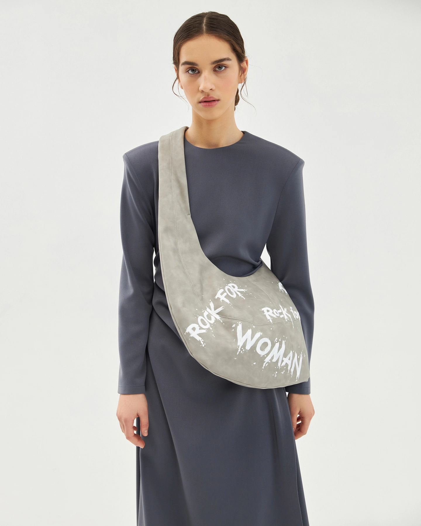 Сумка хобо с ручной росписью