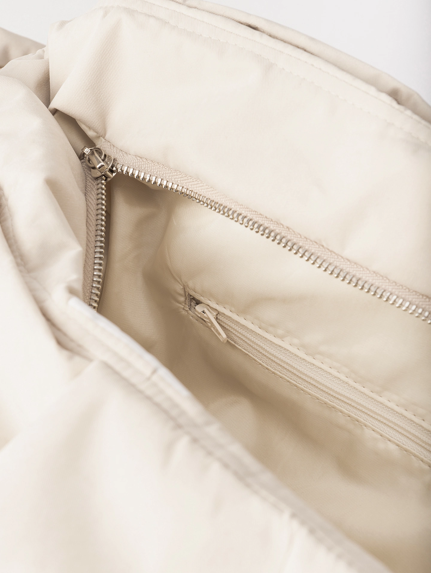 Сумка с плетением