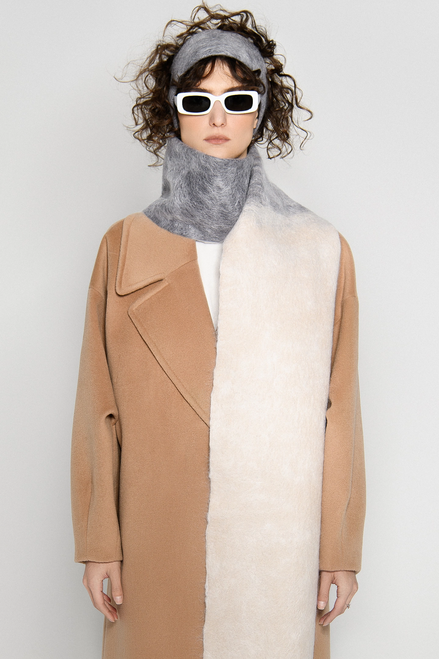 Шарф валеный с повязкой на голову