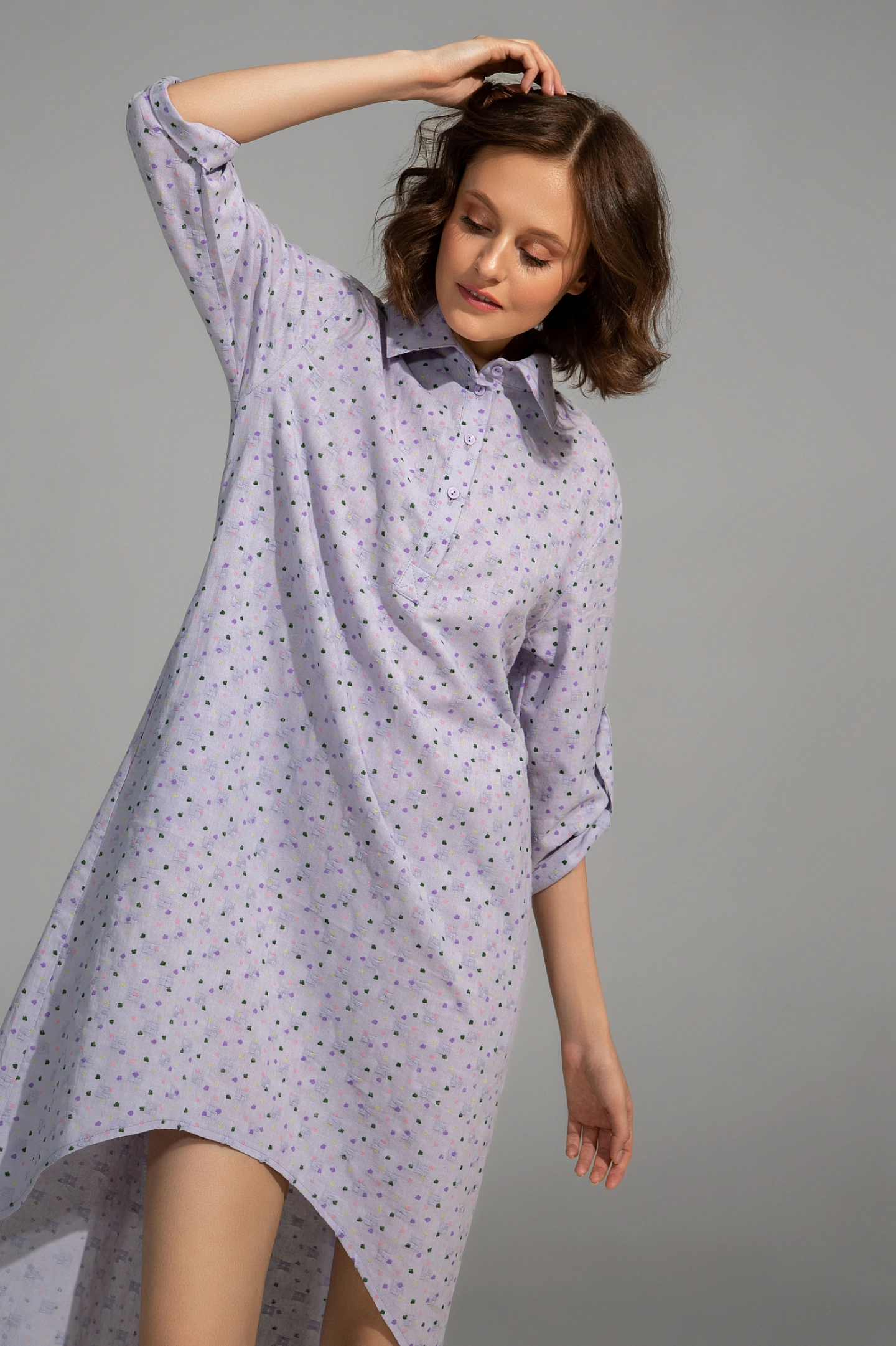 Платье-рубашка с асимметричным низом