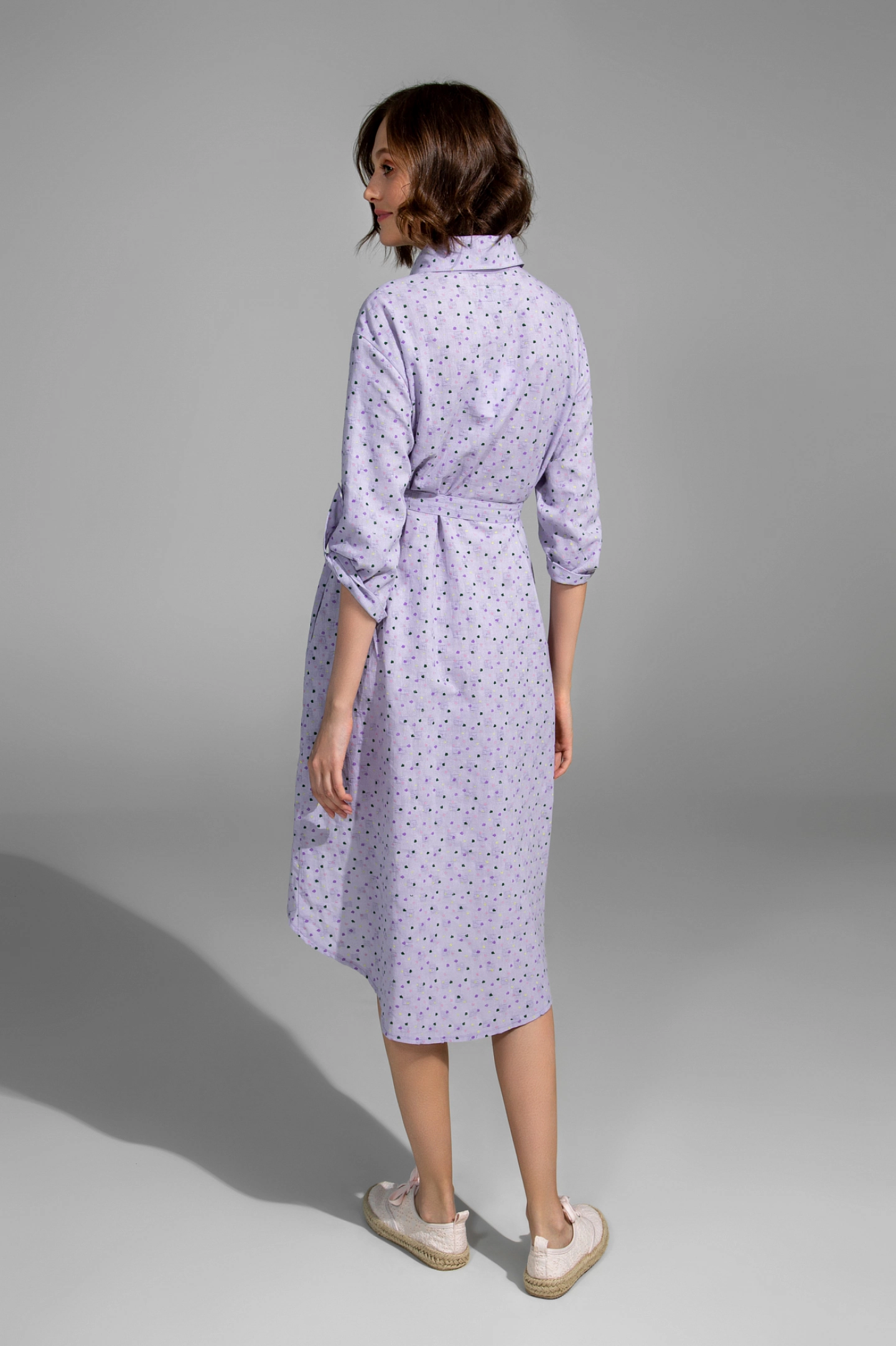 Платье-рубашка с асимметричным низом