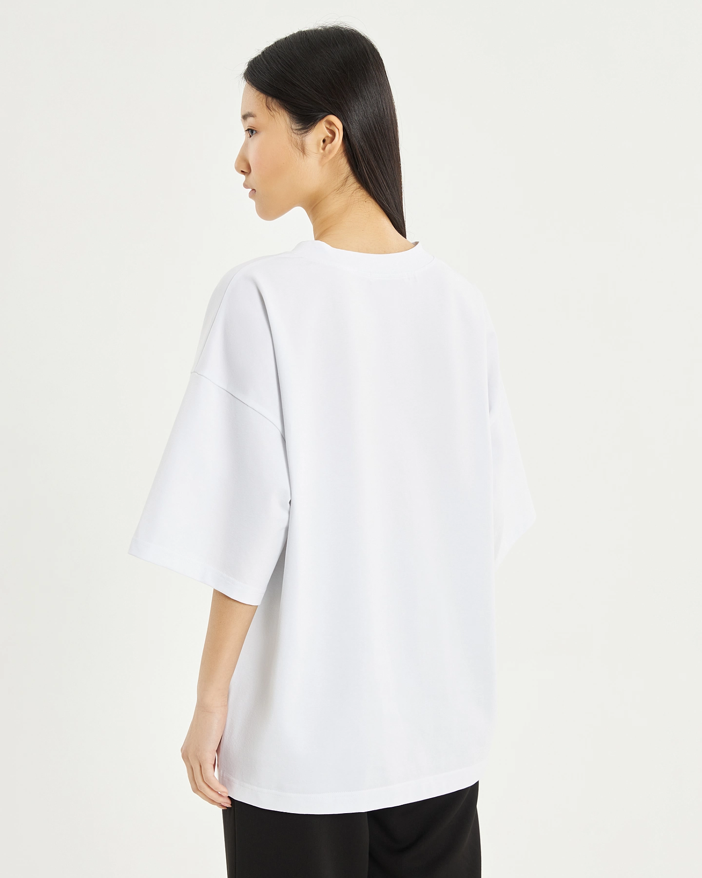 Футболка свободного кроя