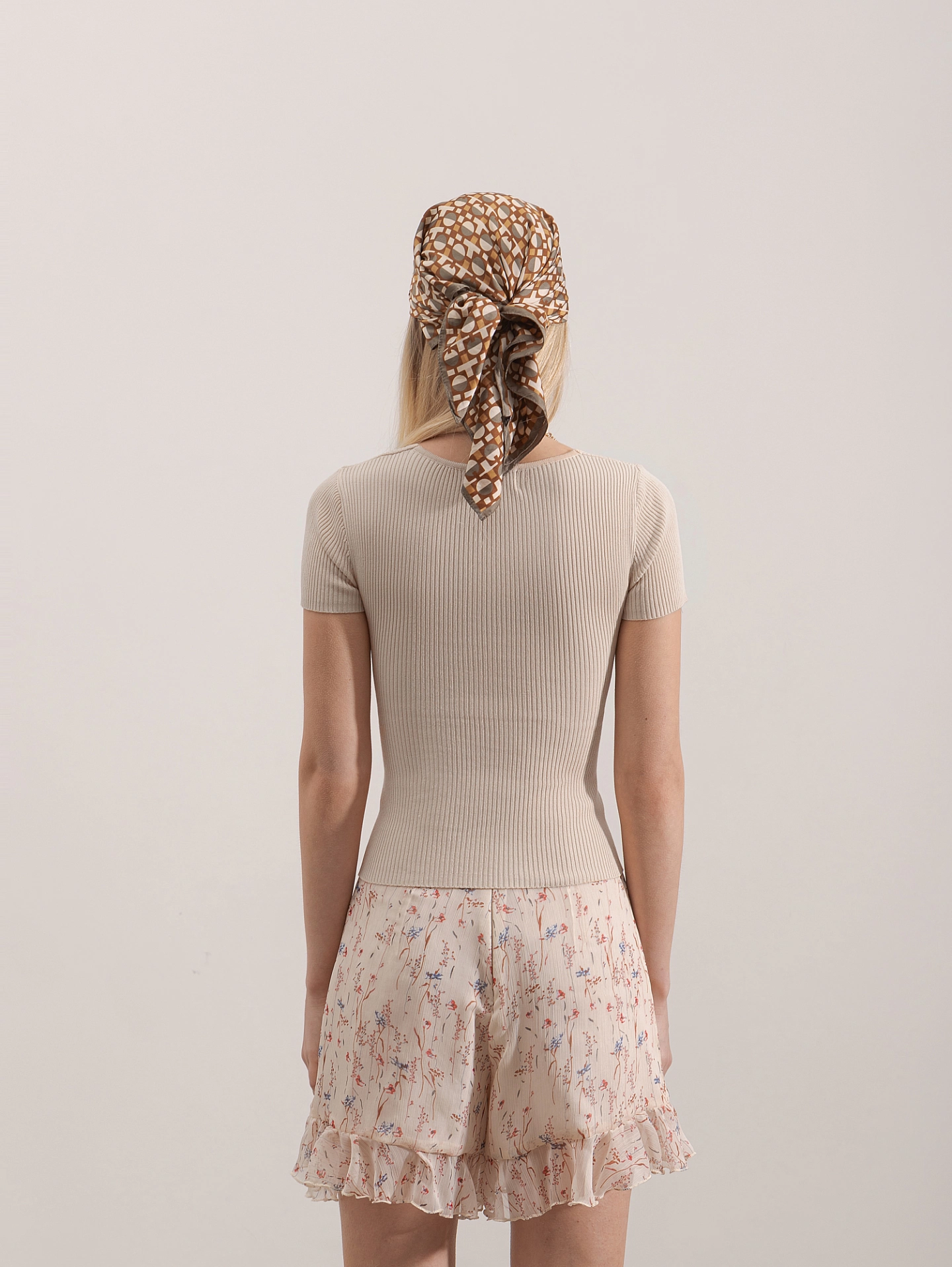 Футболка вязаная с запахом