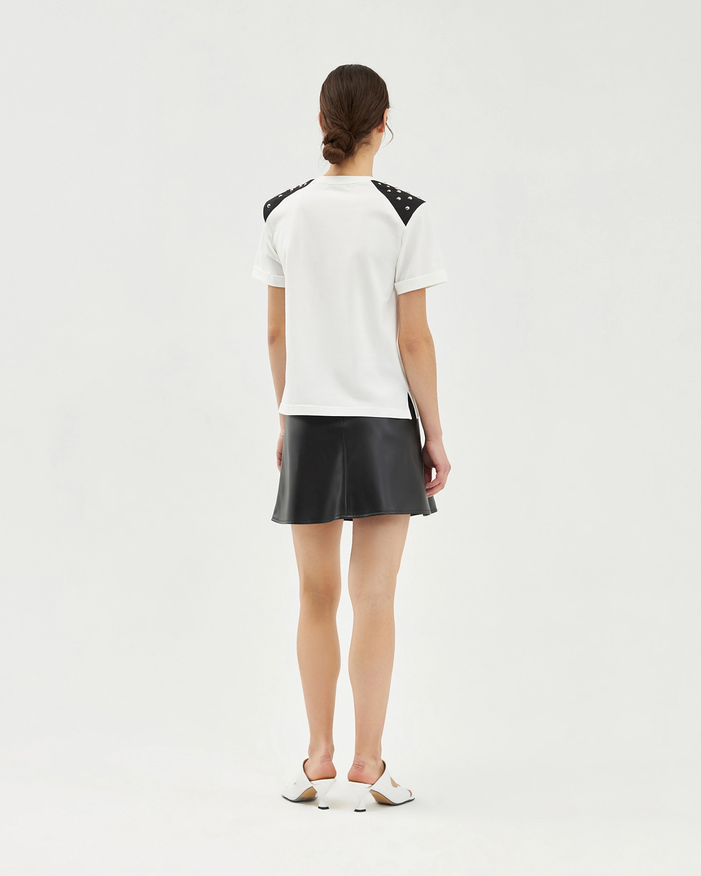 Printed t-shirt with trim and buttons