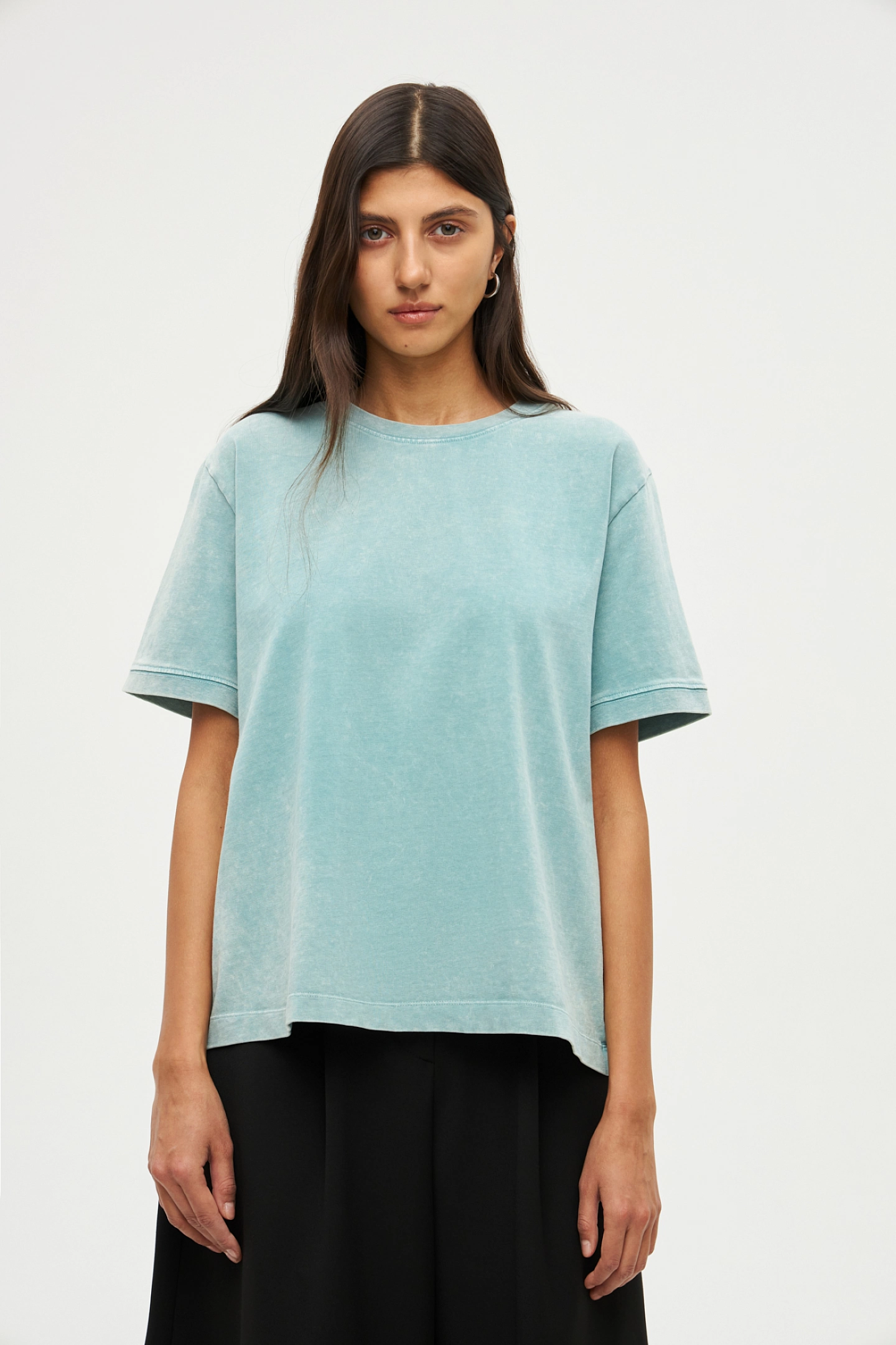 Футболка с эффектом потёртости