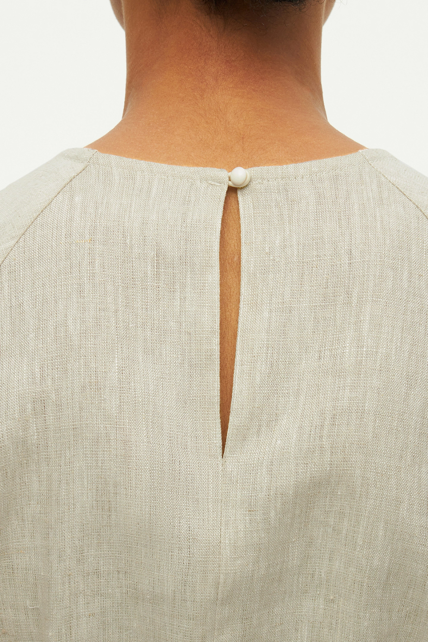 Топ укороченный из льна