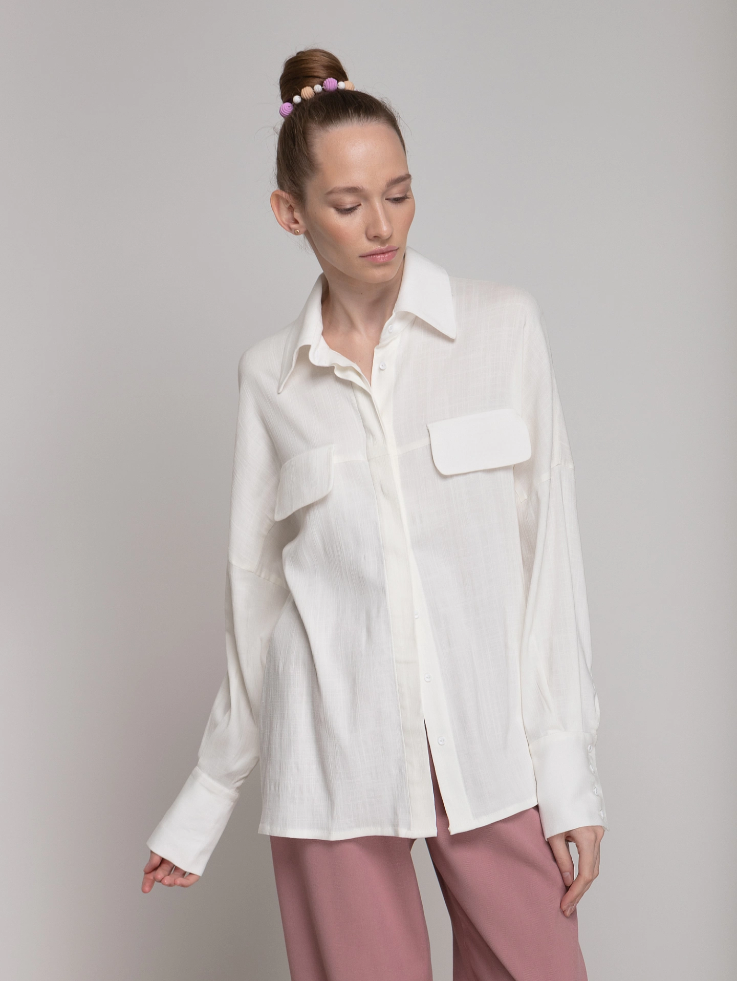 Рубашка свободного кроя с клапанами