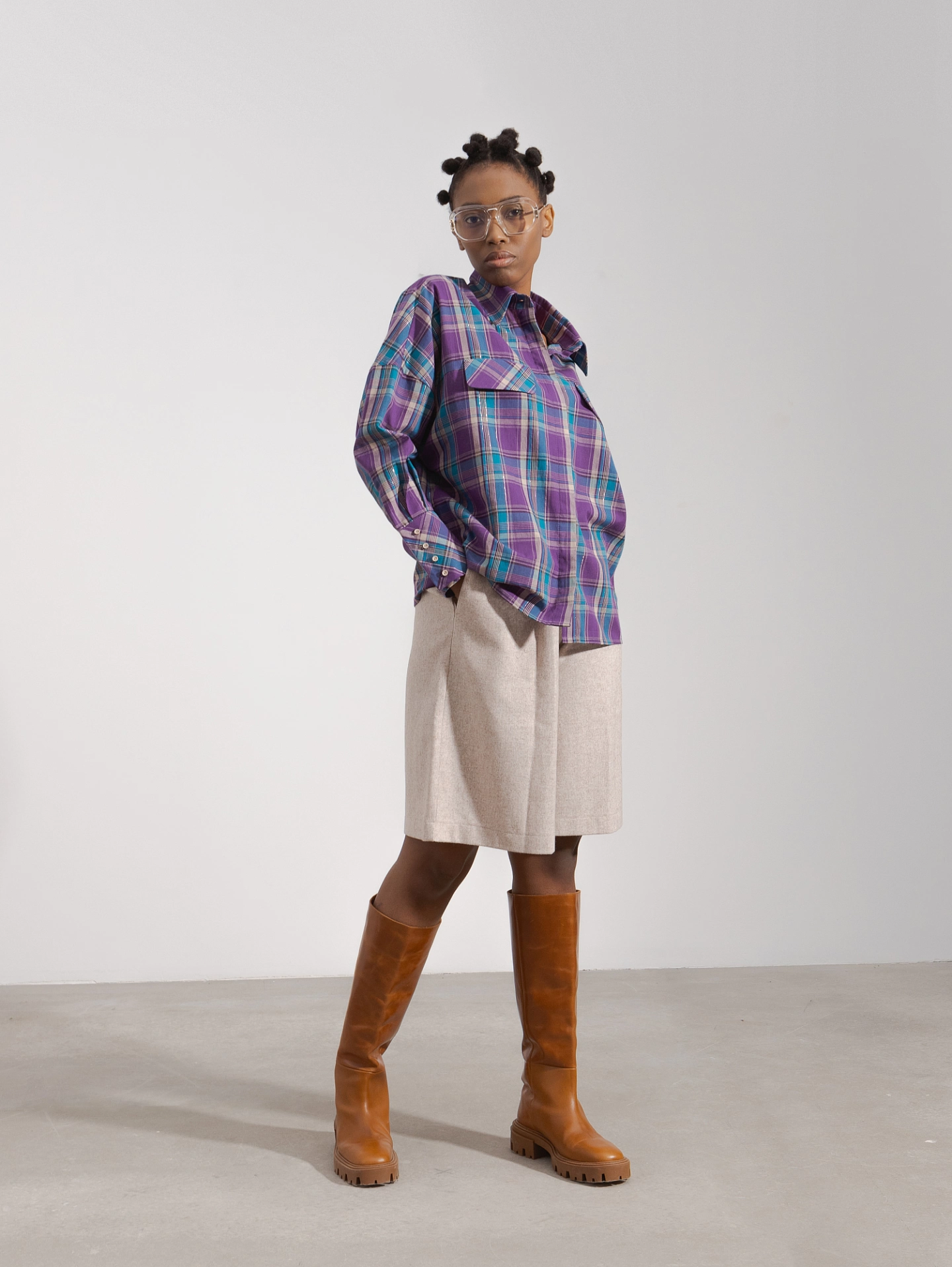 Рубашка свободного кроя с клапанами