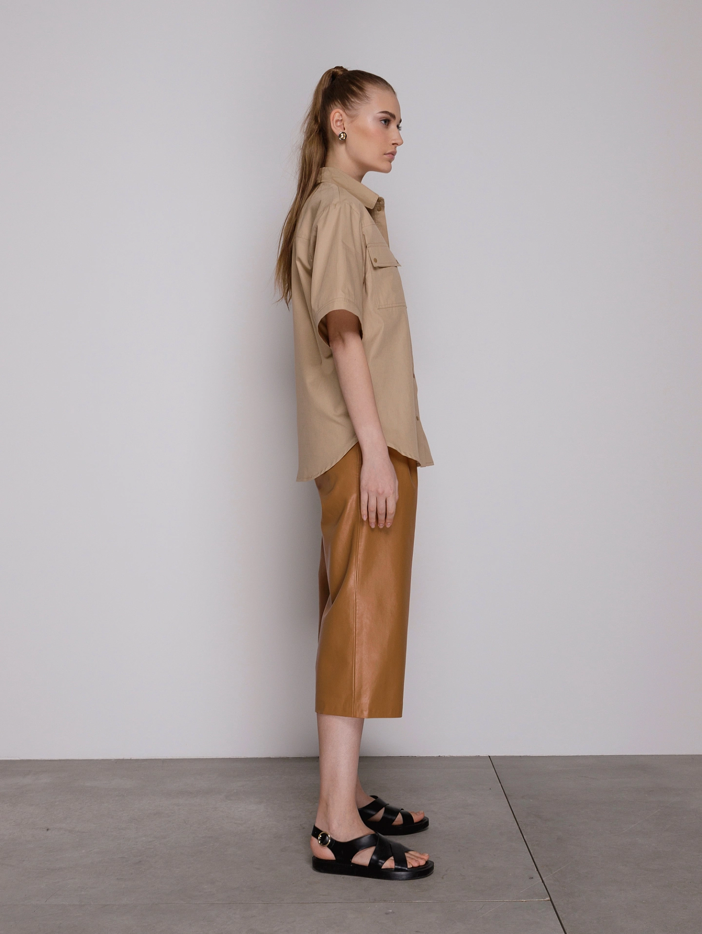 Рубашка на кнопках