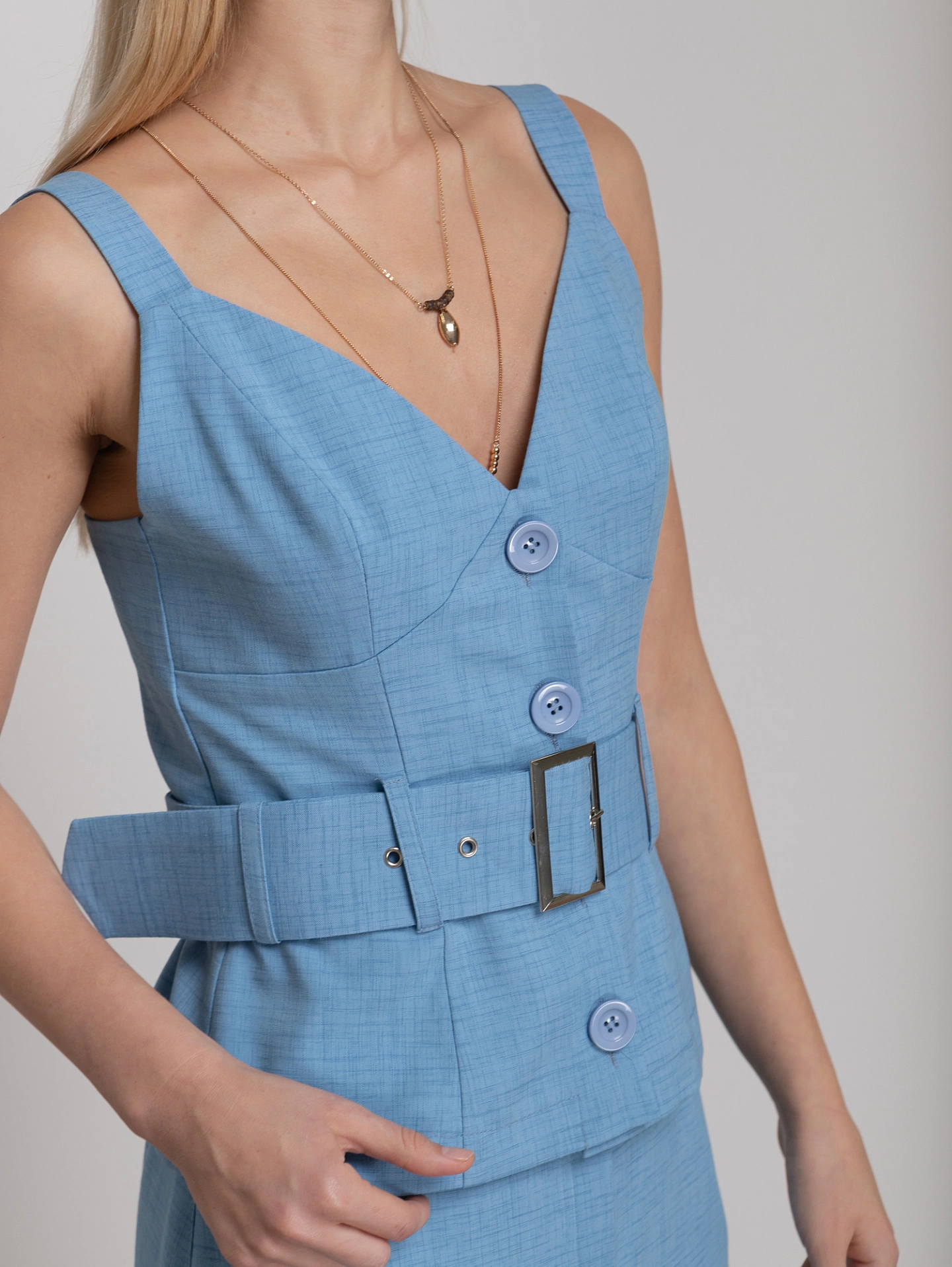 Топ на бретелях со съёмным поясом