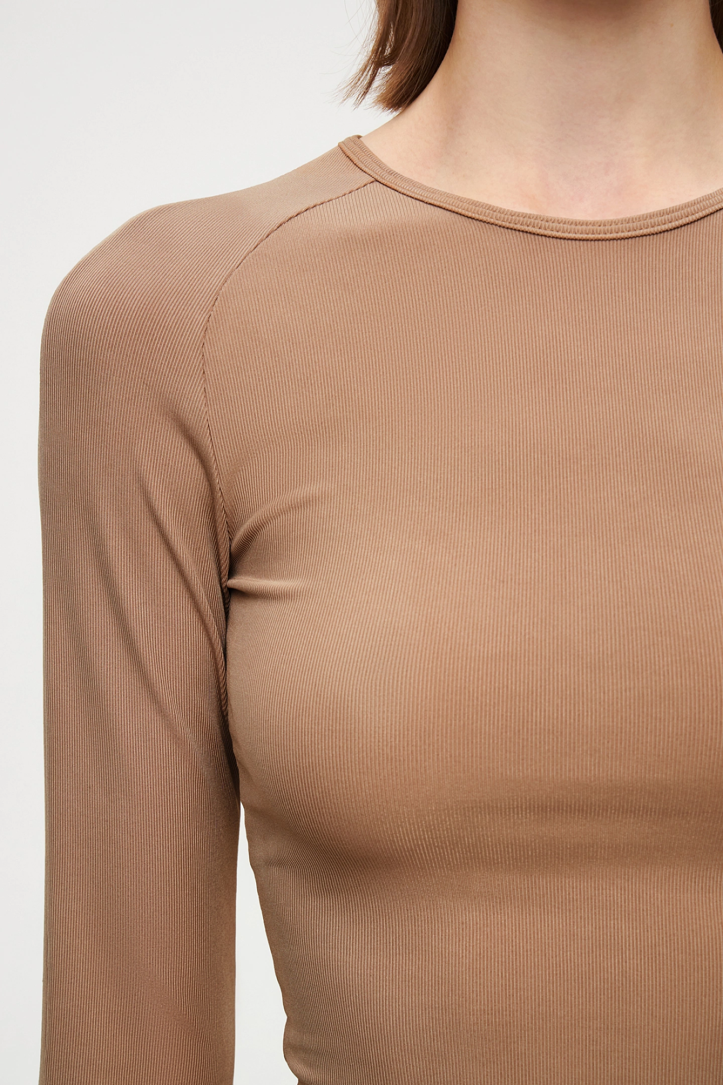 Лонгслив с рукавом реглан - погон