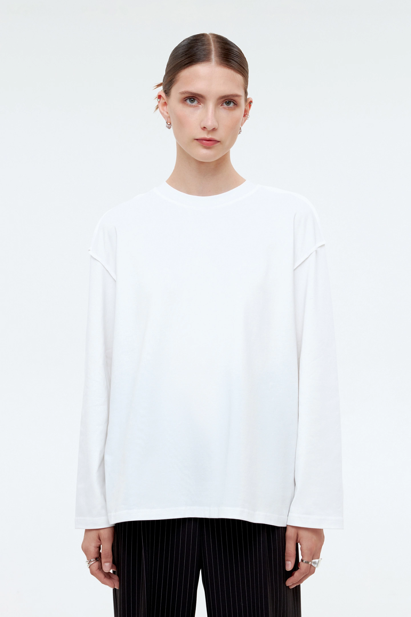 Loose-fitting longsleeve