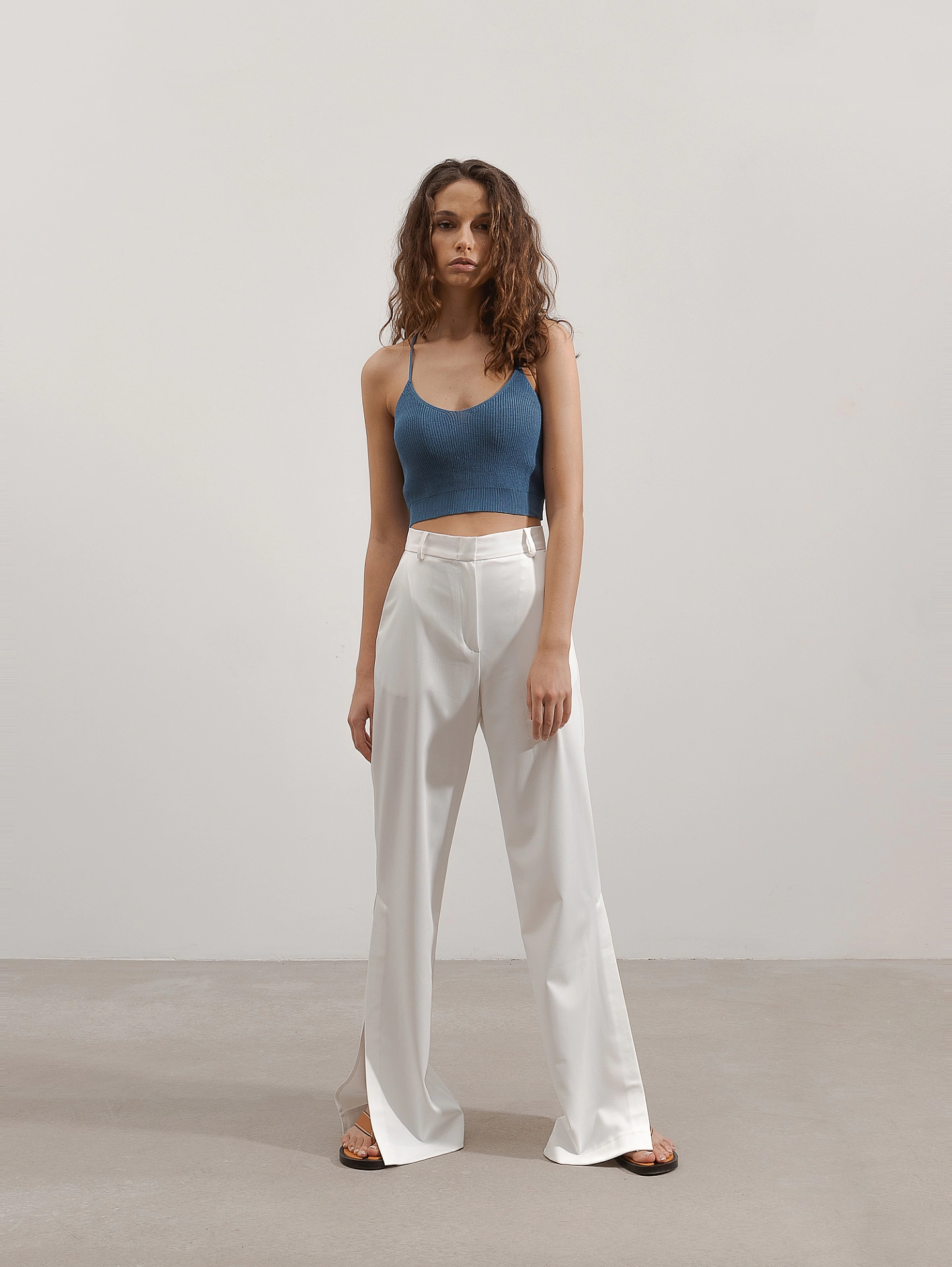 Топ вязаный из вискозы