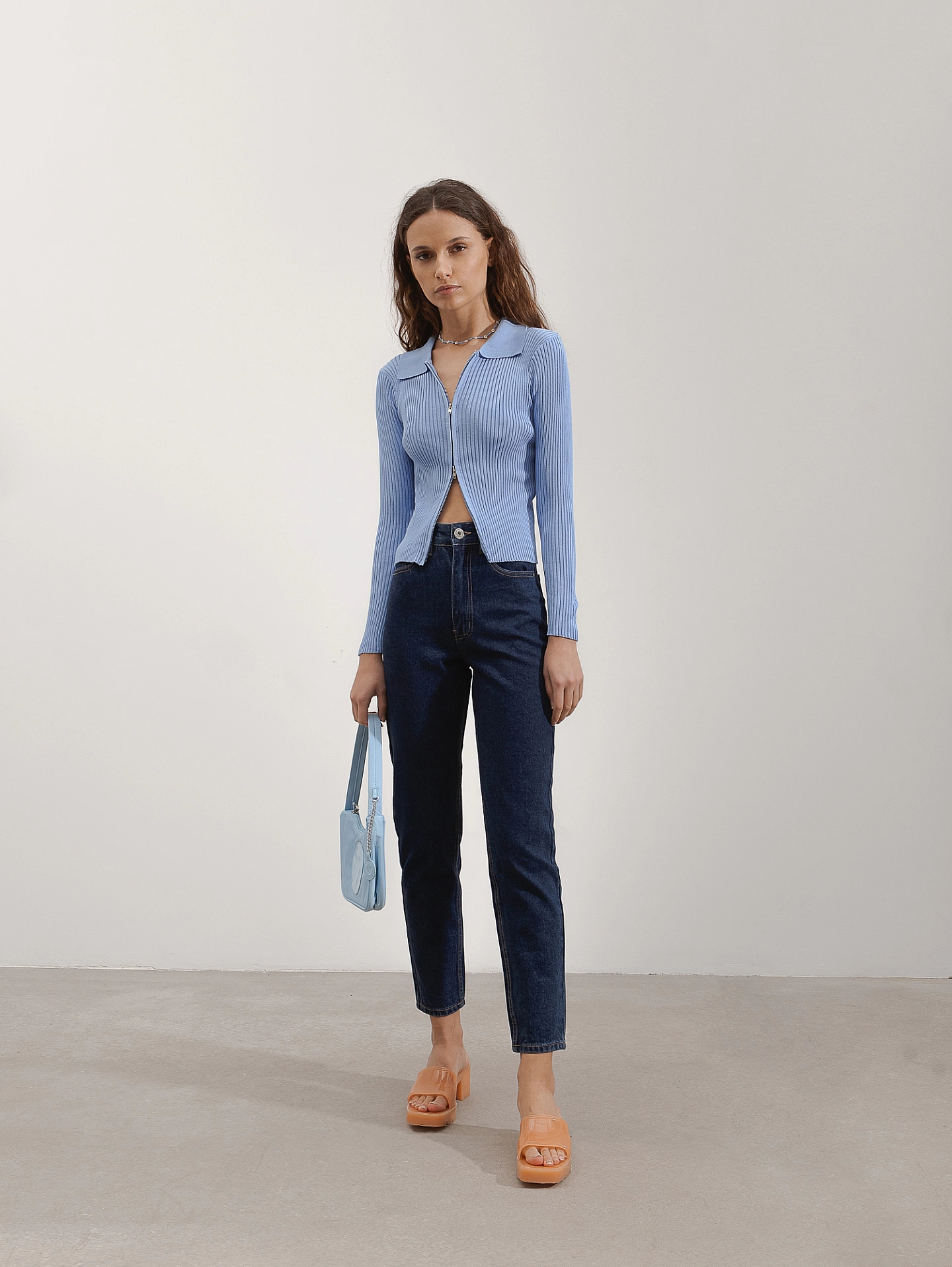 Джемпер вязаный на молнии с воротником-поло