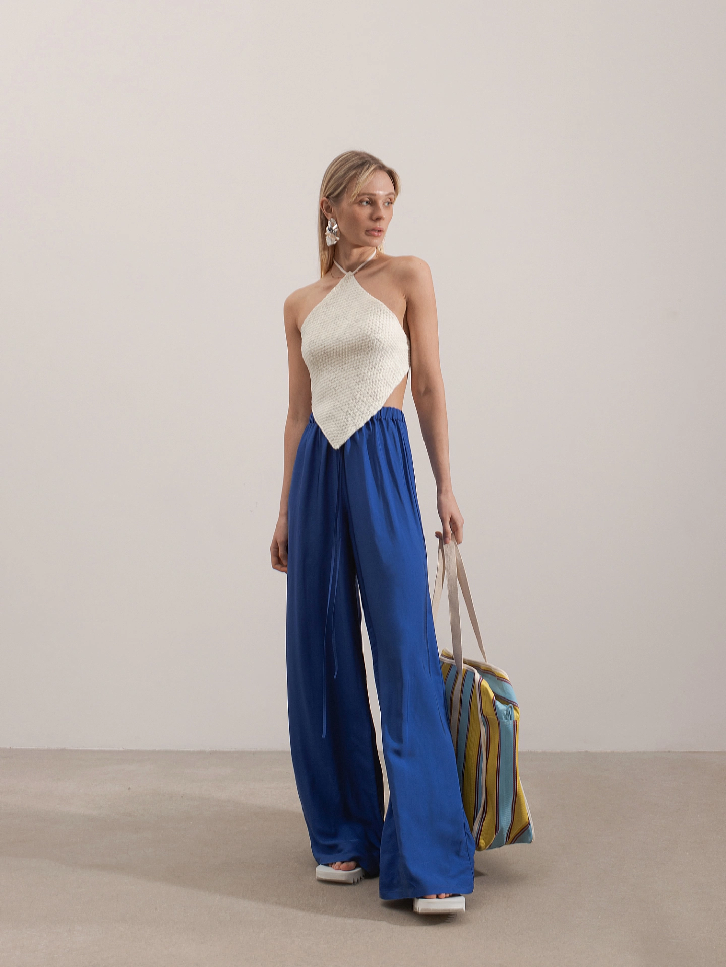 Топ ручной вязки