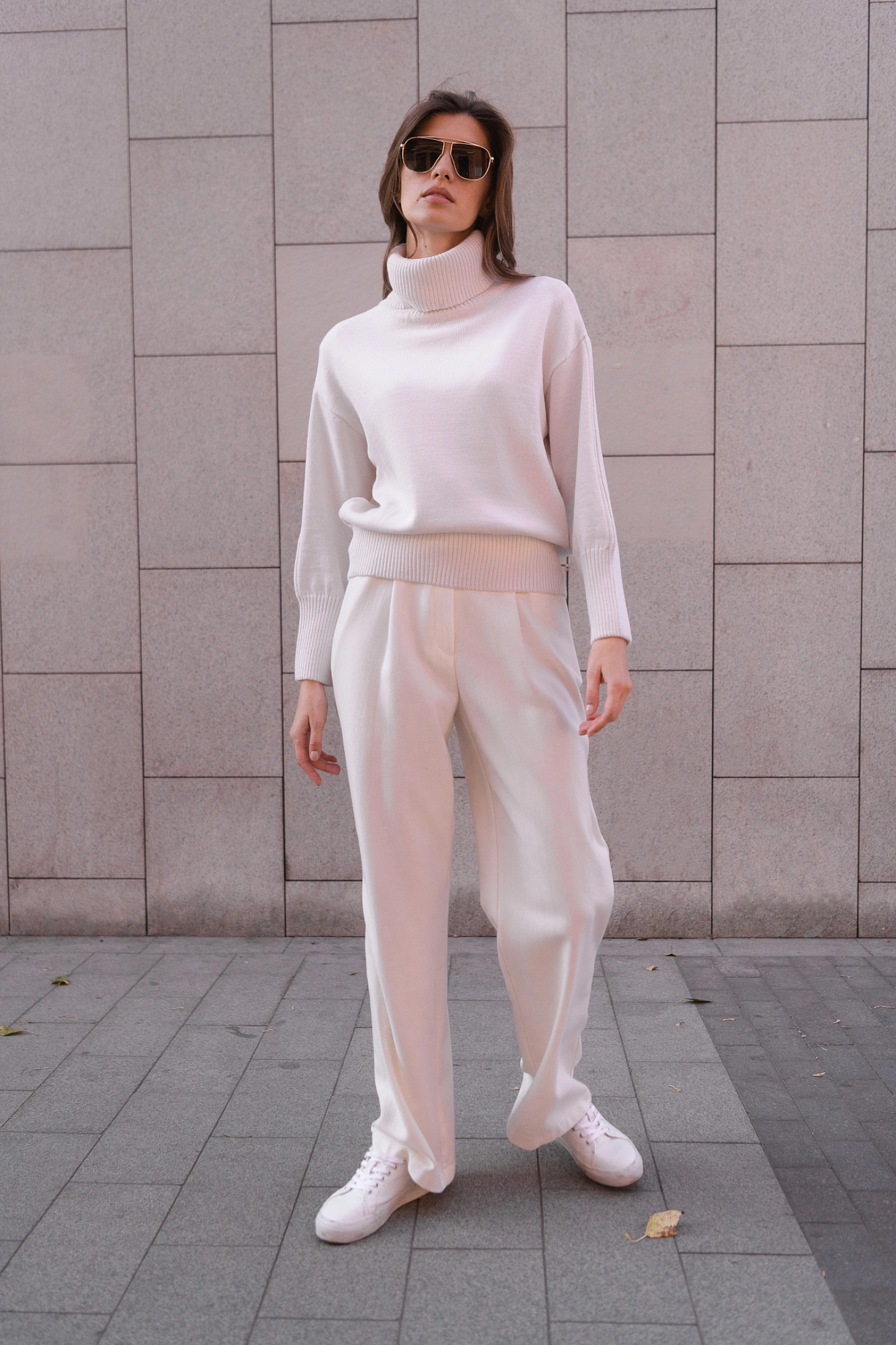 Джемпер с высоким воротником