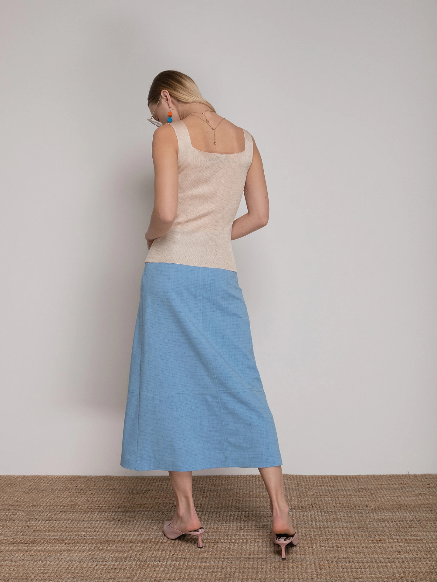 Топ с квадратным вырезом