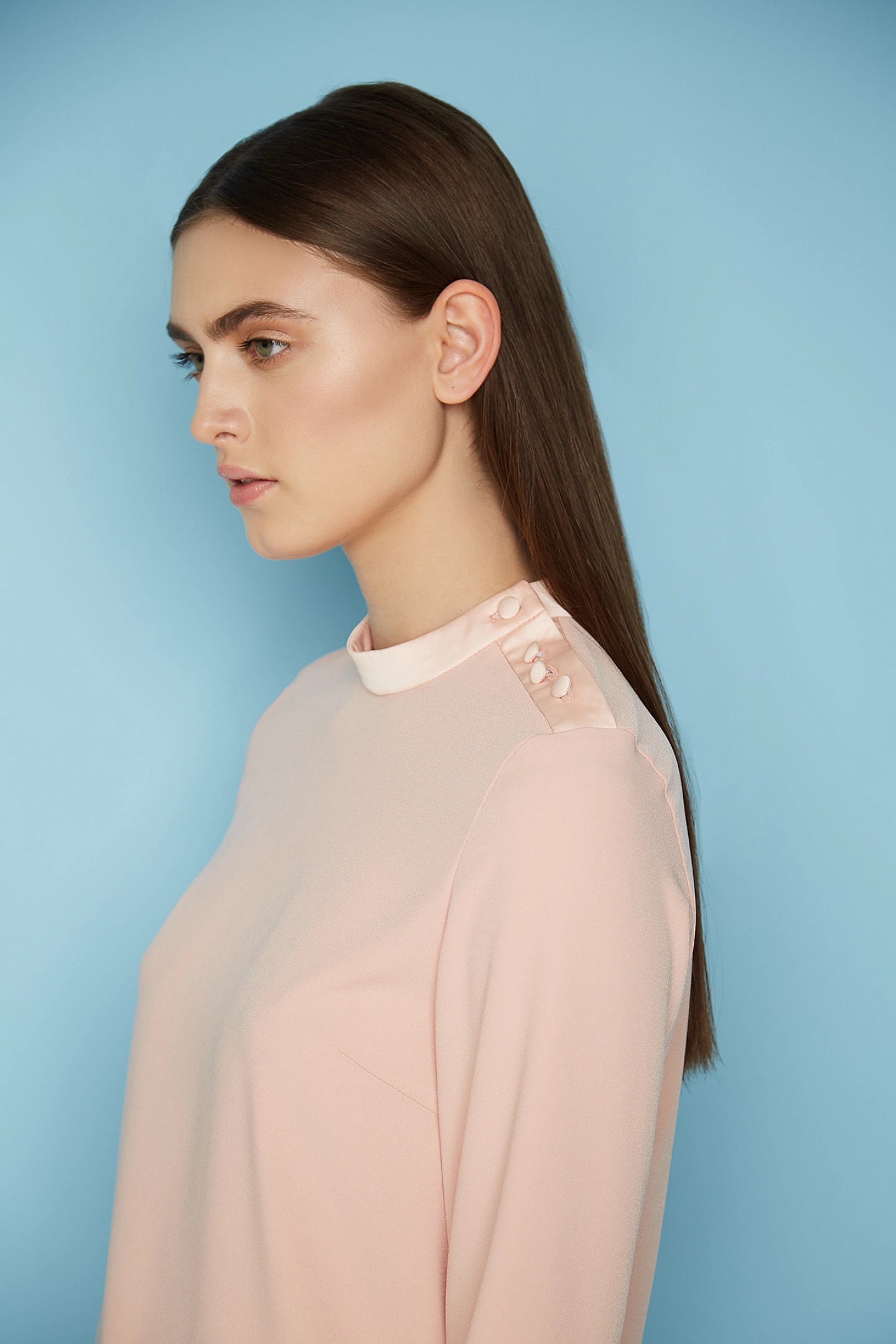 Блуза со стойкой