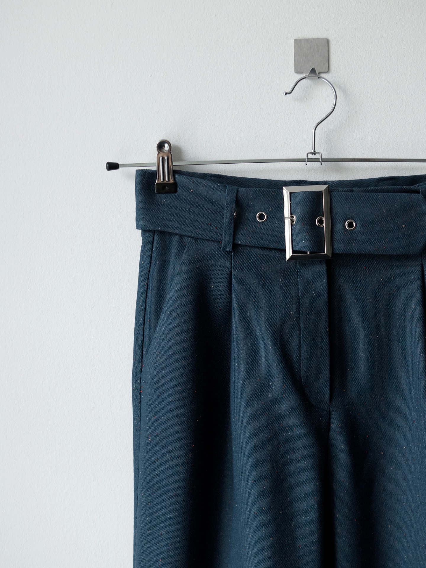 Брюки бананы