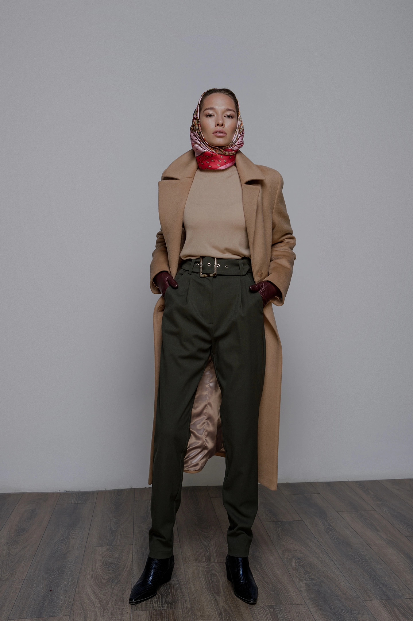 Брюки бананы