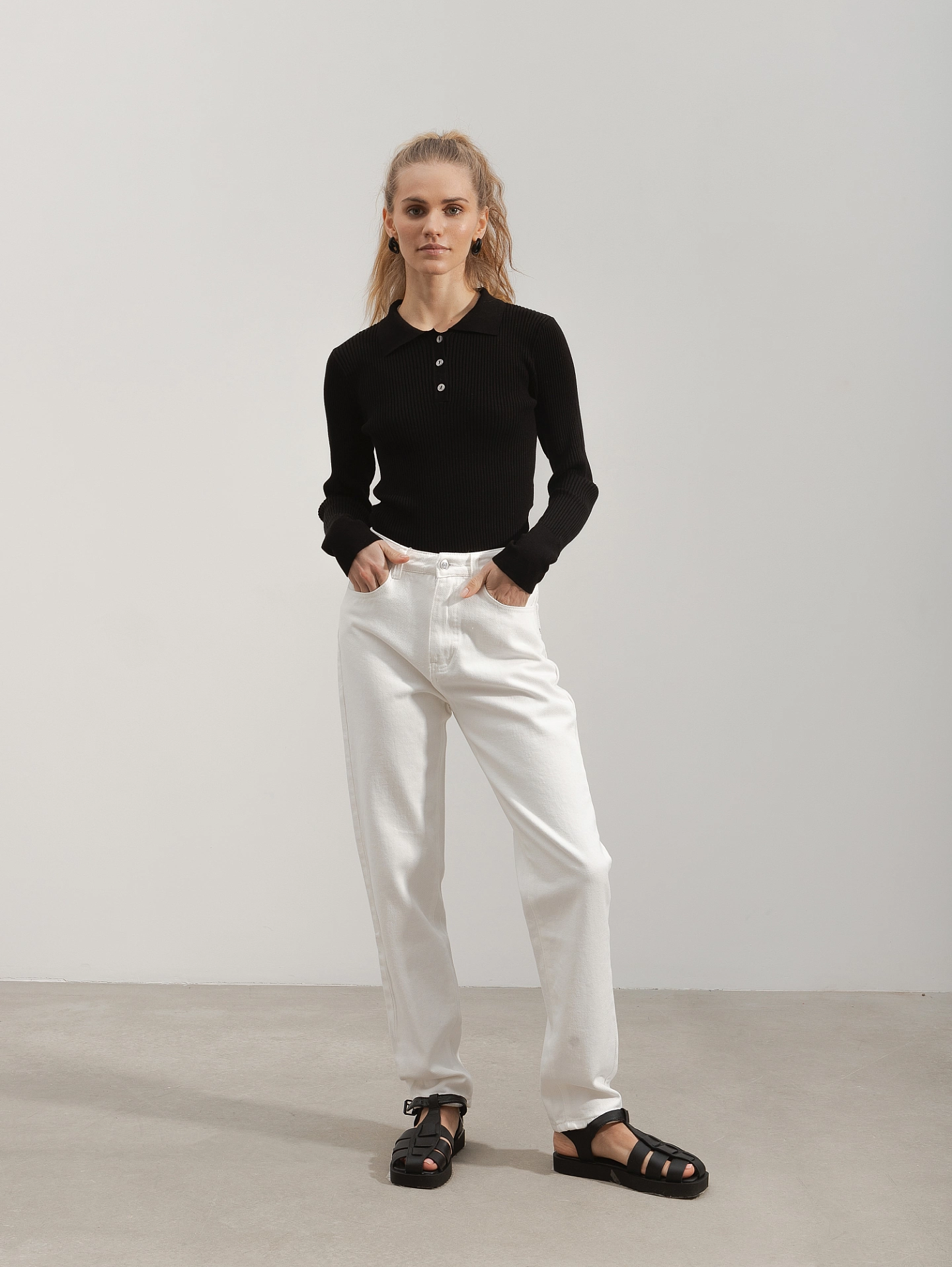 Джинсы MOM белые