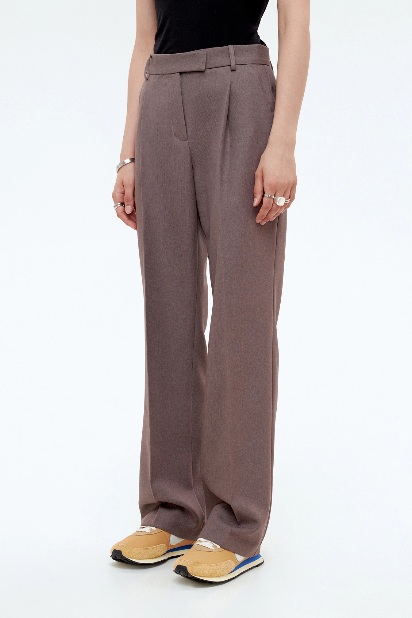 Брюки мужского типа