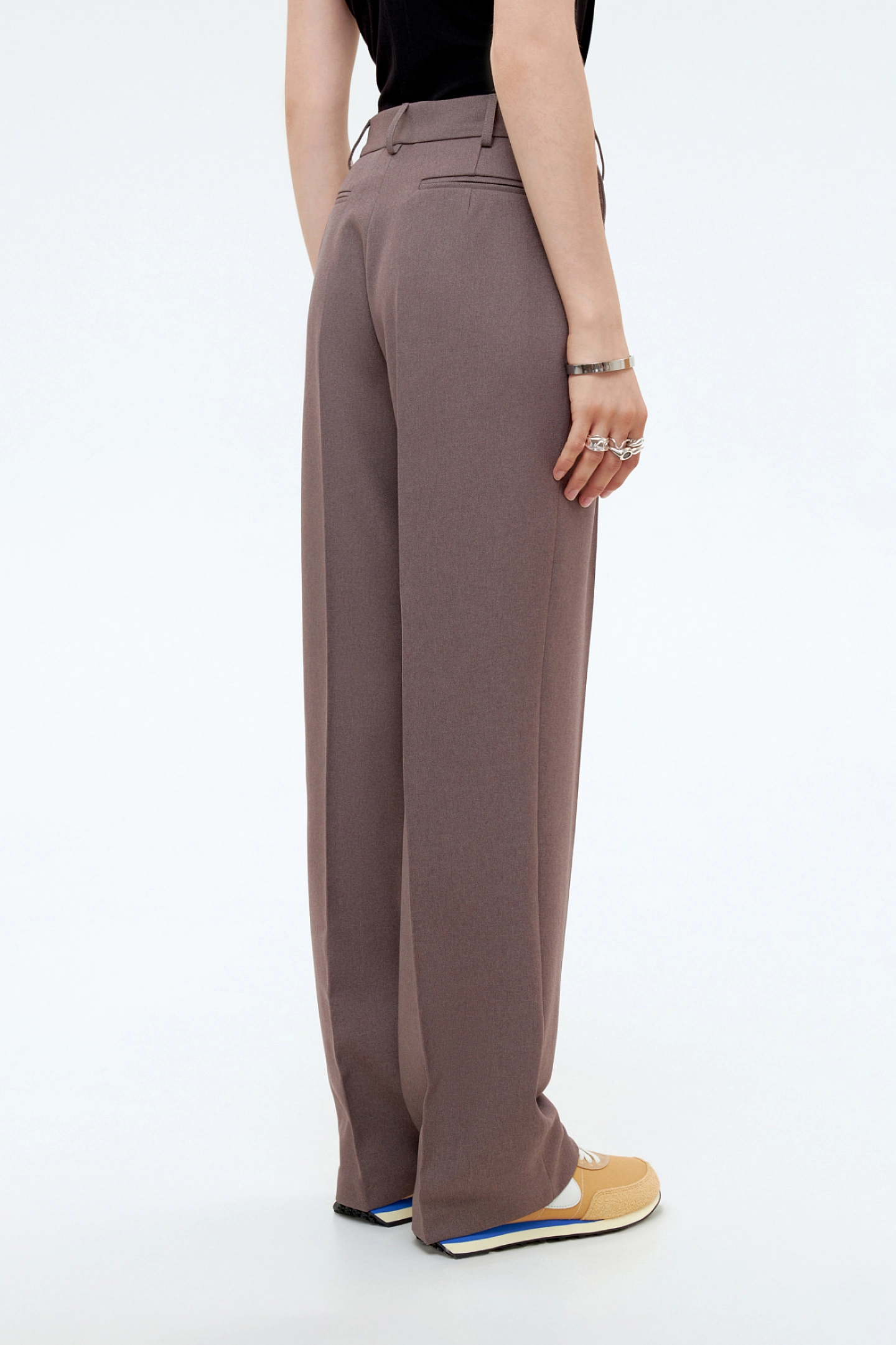 Брюки мужского типа