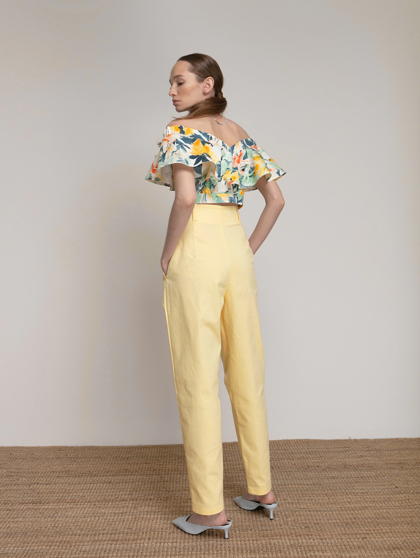 Джинсы свободного кроя