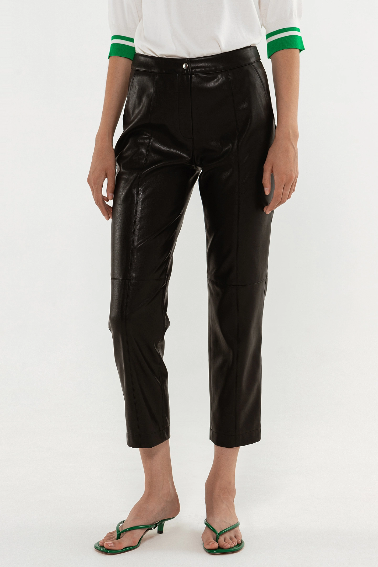 Брюки из эко - кожи