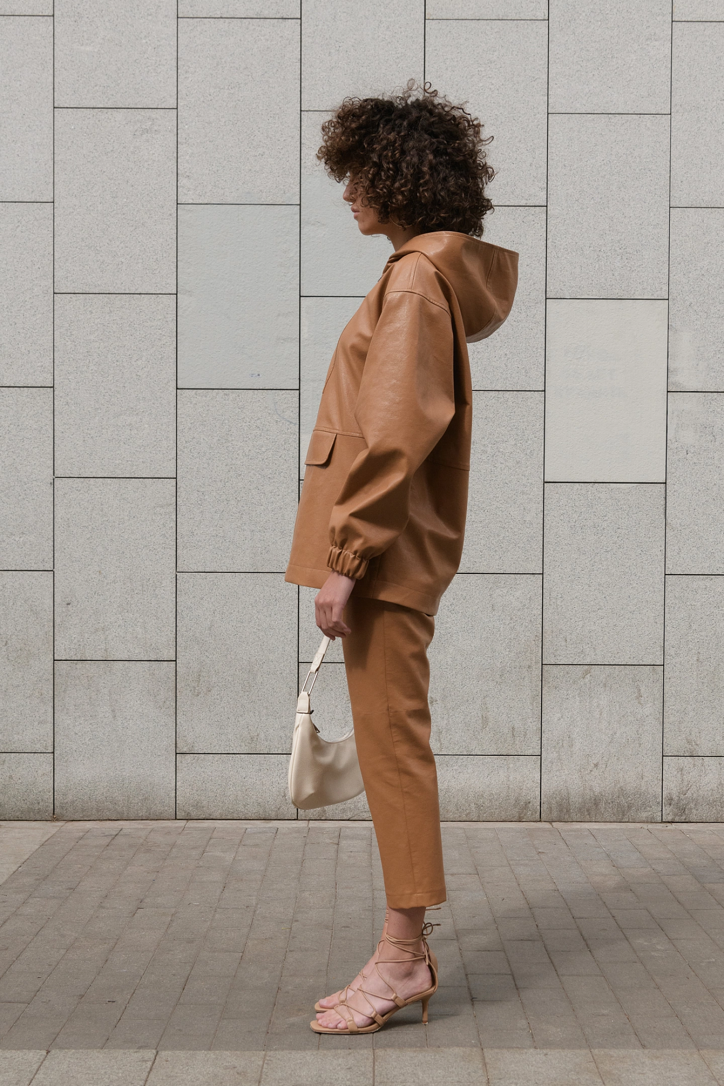 Брюки из эко - кожи