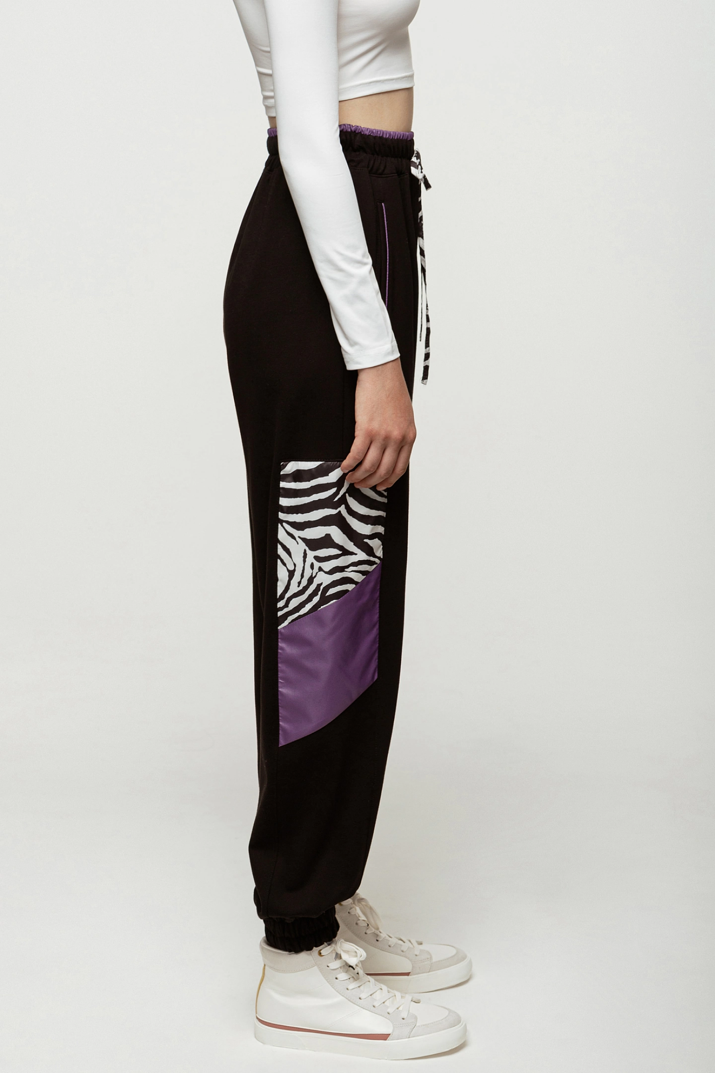 Брюки спортивные на резинке