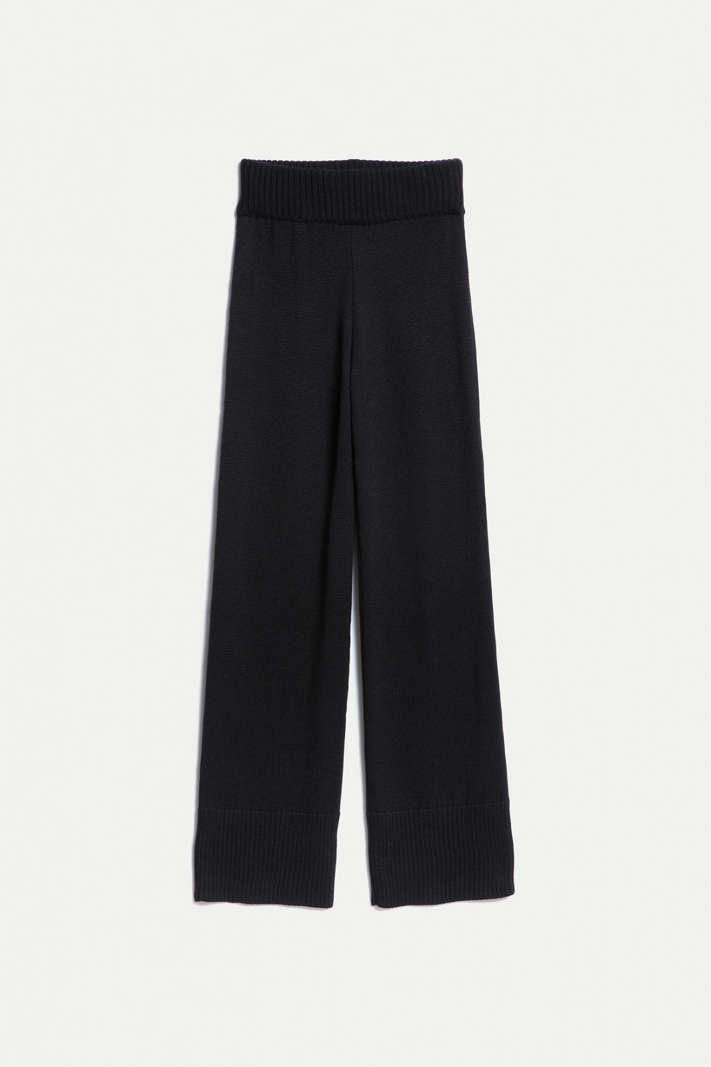 Брюки вязаные с широкой резинкой