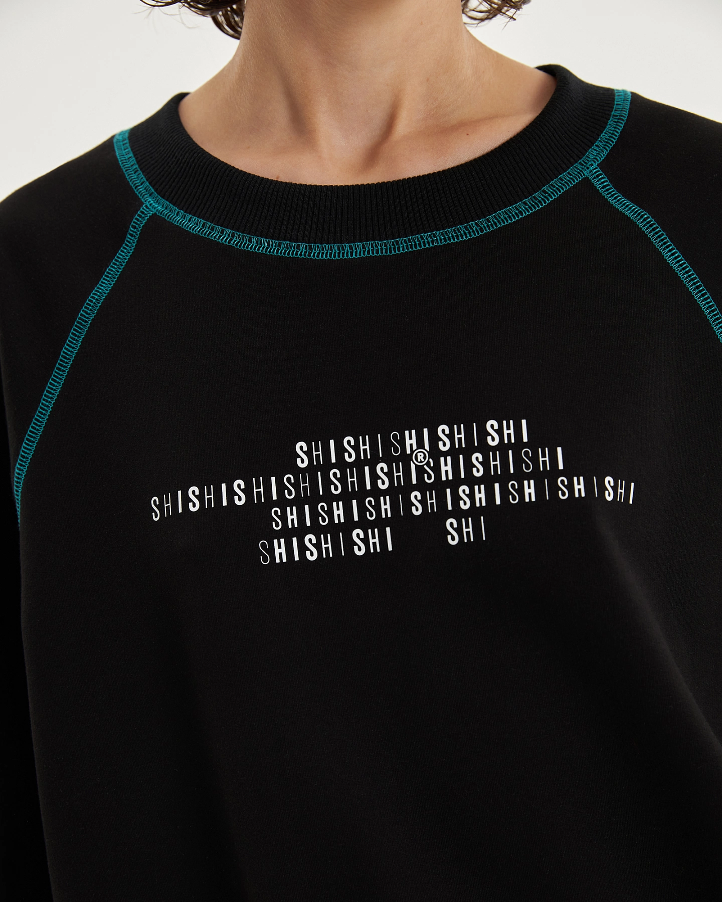 Футболка с рукавом реглан