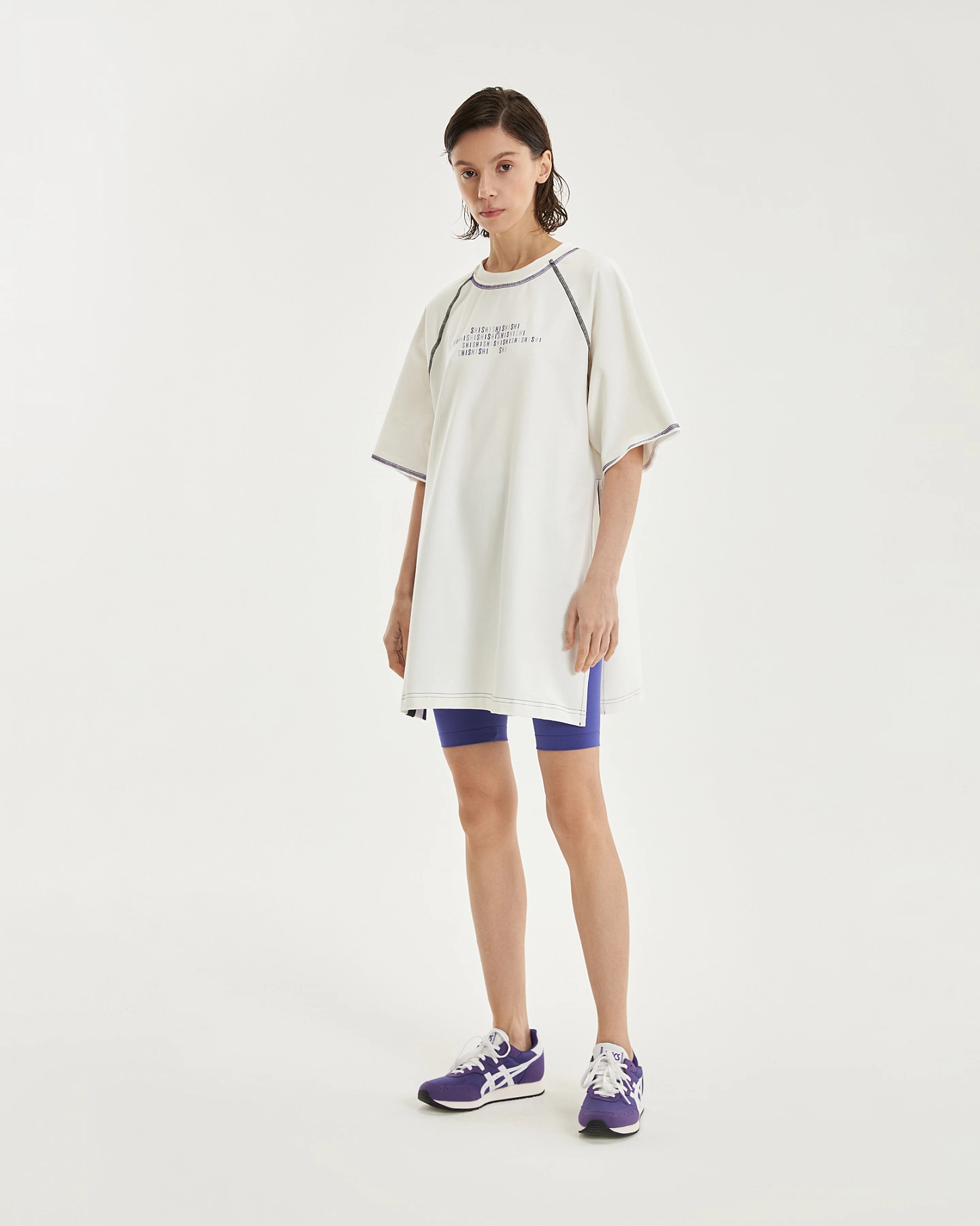 Футболка длинная с разрезами