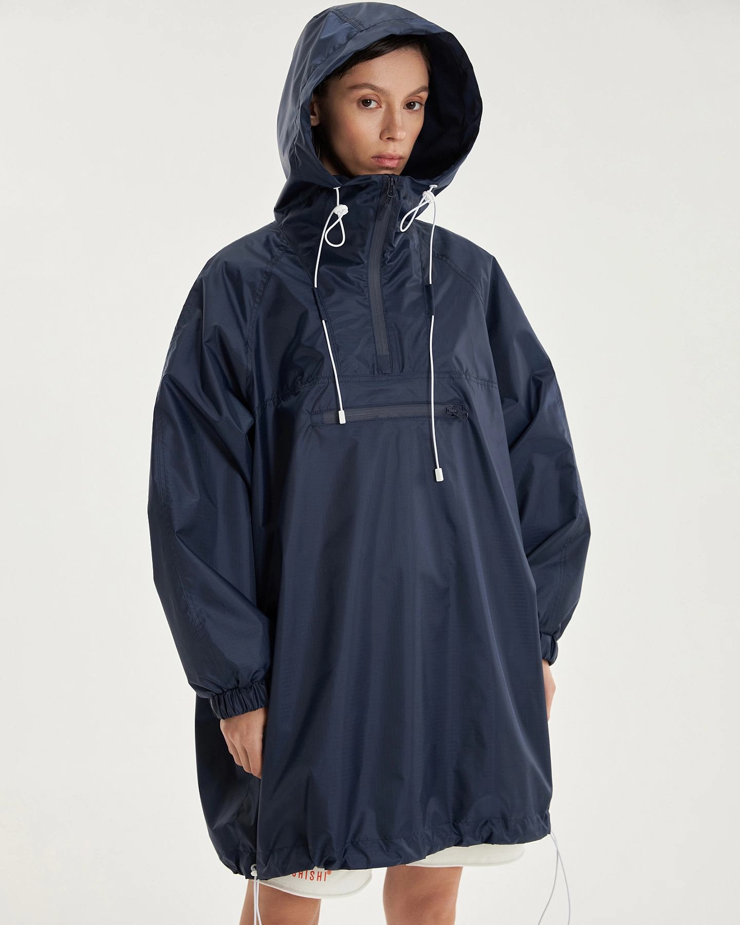 Анорак объёмной формы