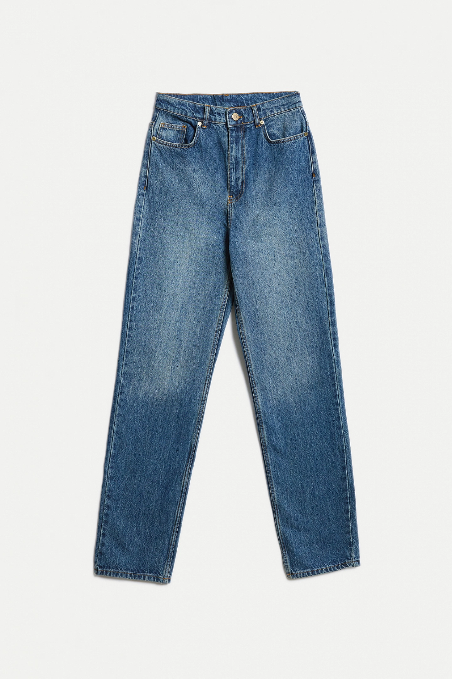 Straight jeans