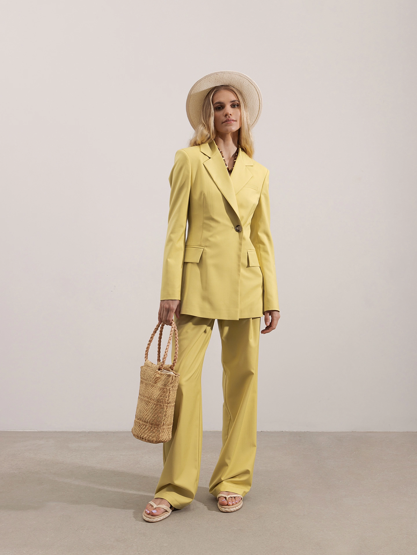 Брюки - трубы