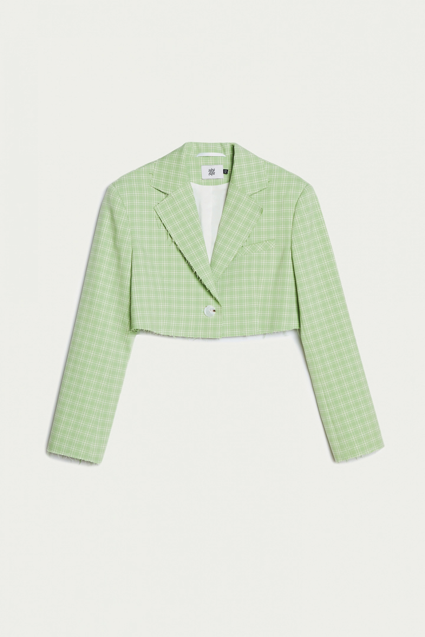 Short jacket with cut