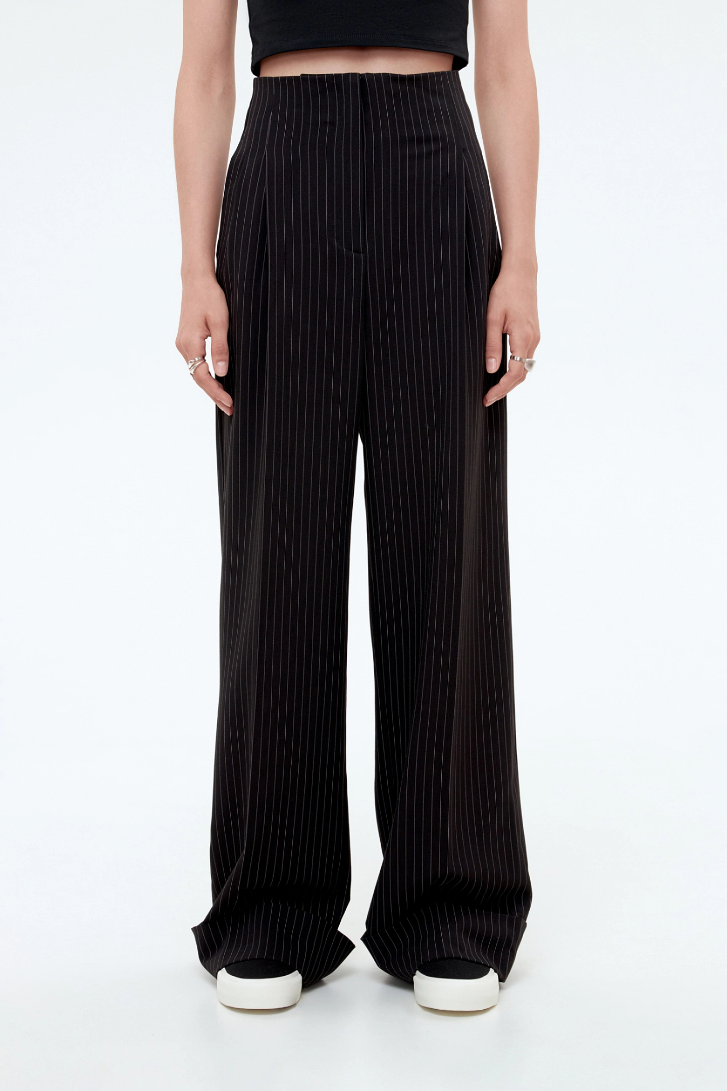 Жакет однобортный оверсайз и брюки прямые с завышенной талией