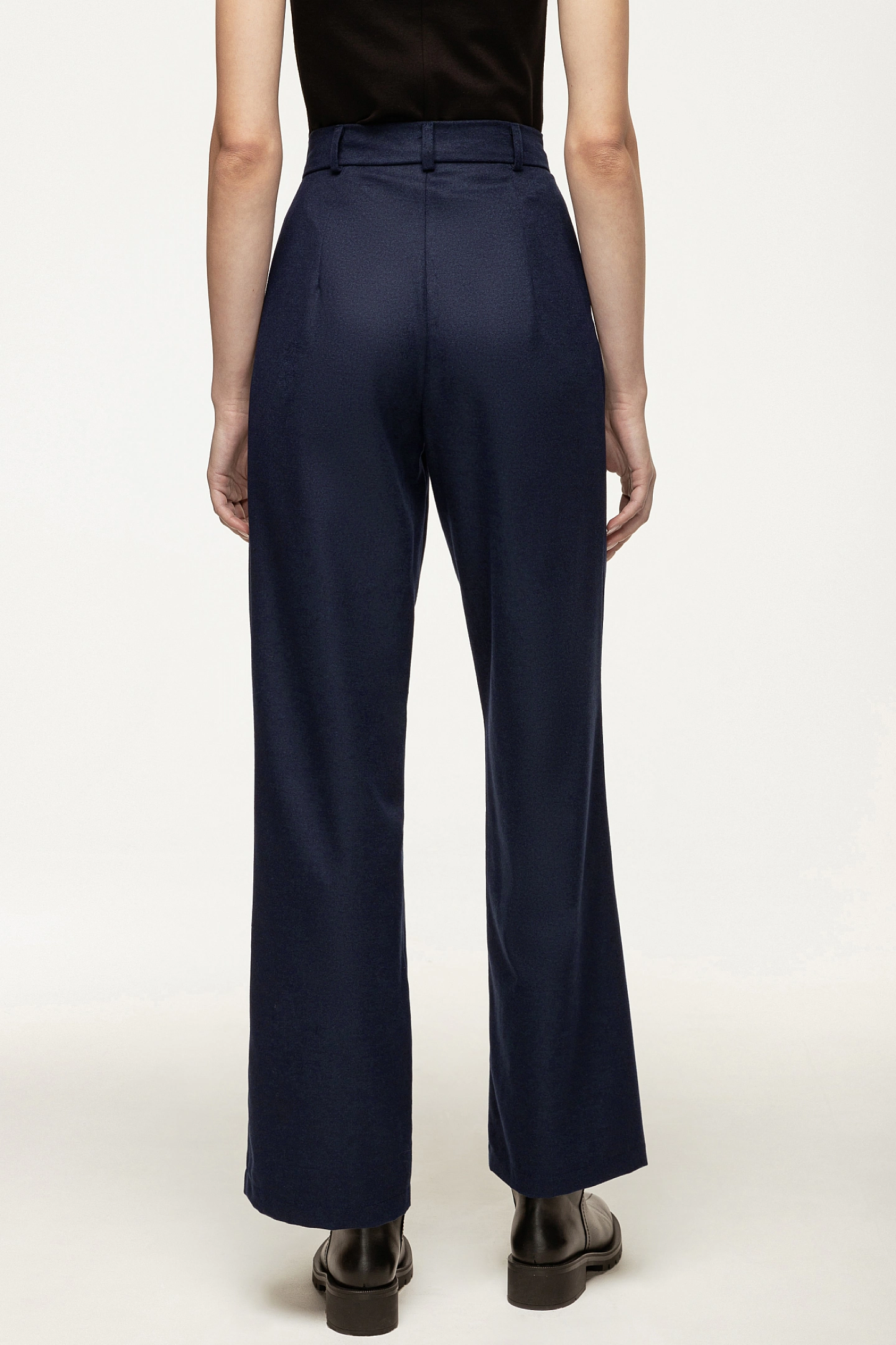 Брюки - трубы