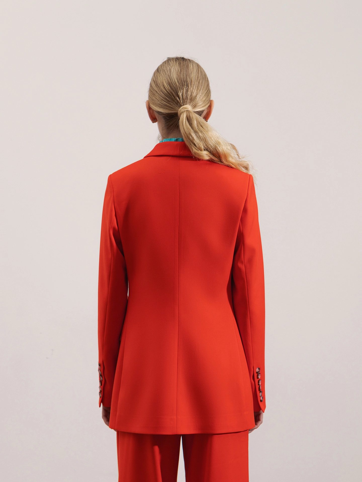 Жакет двубортный с воротником шаль и брюки - трубы