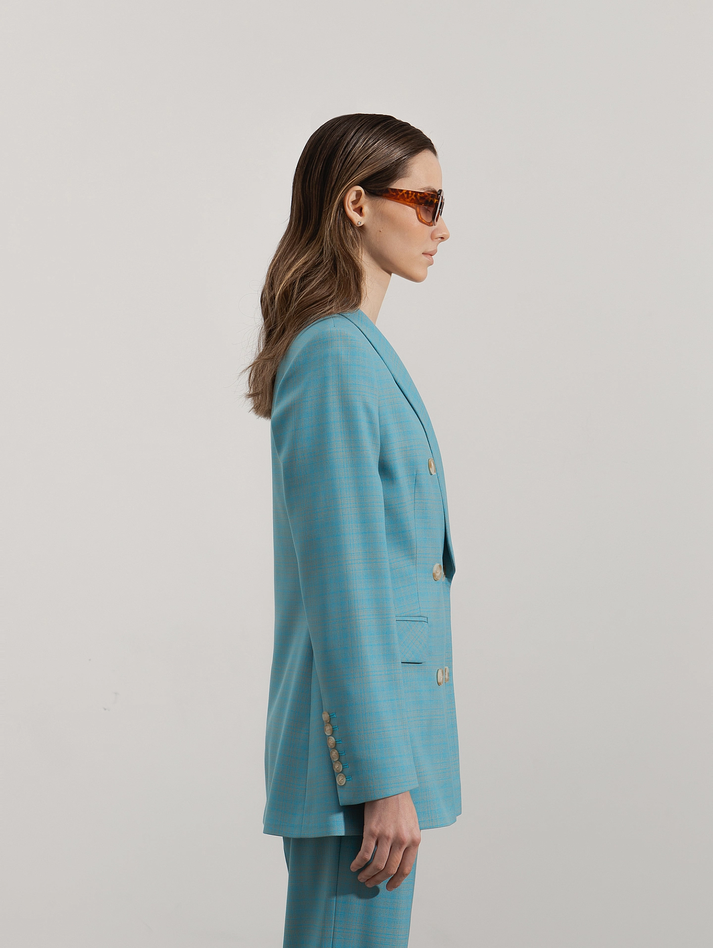 Жакет двубортный с воротником шаль