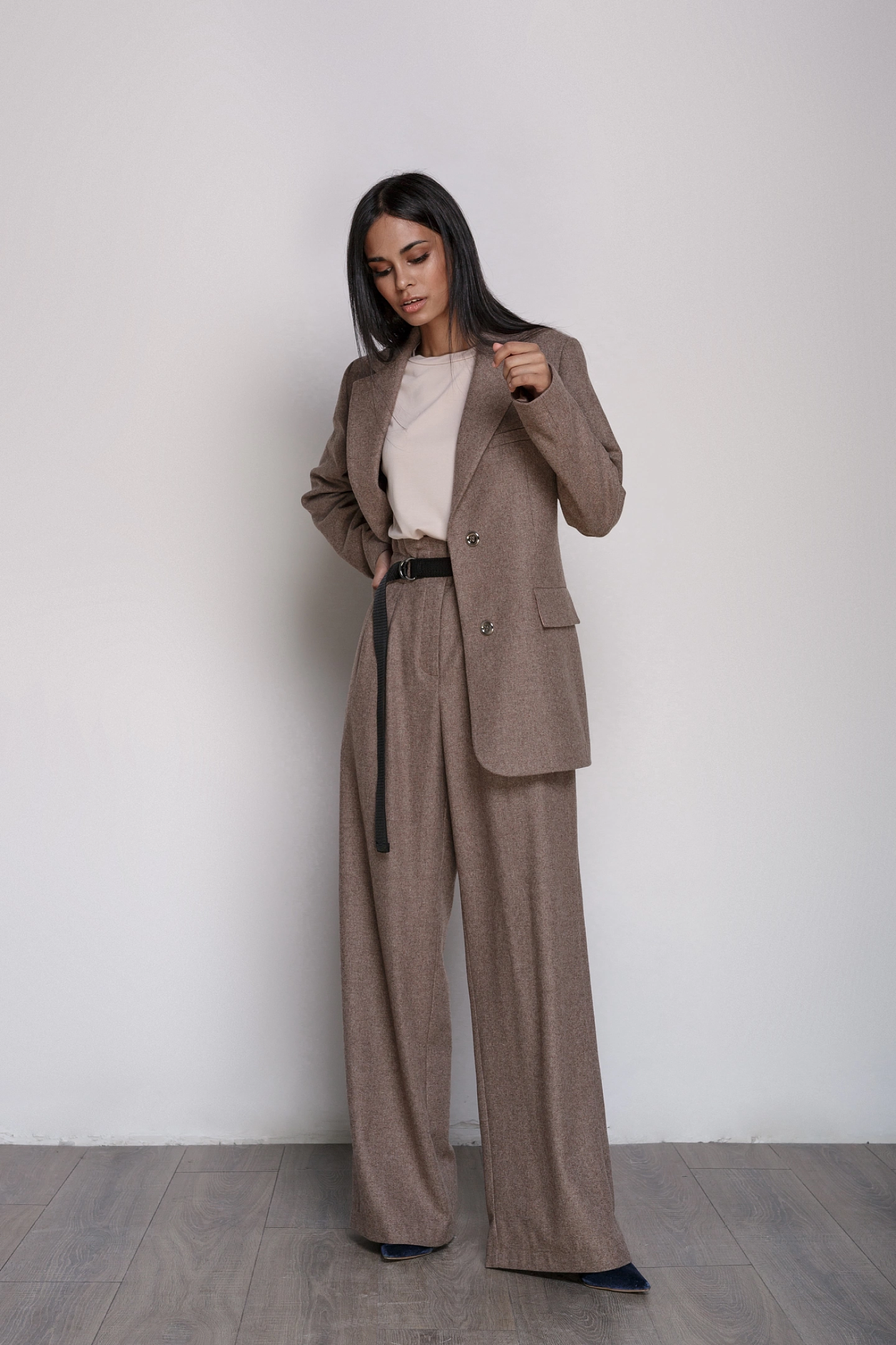 Жакет пальто и брюки с репсовым поясом