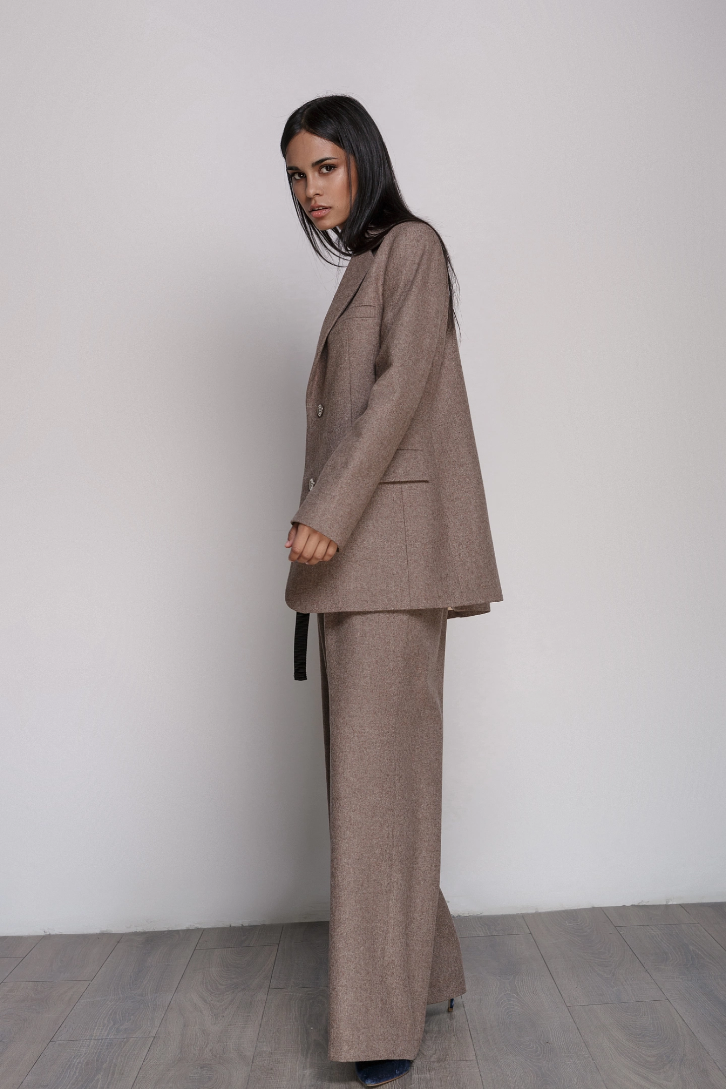 Жакет пальто и брюки с репсовым поясом