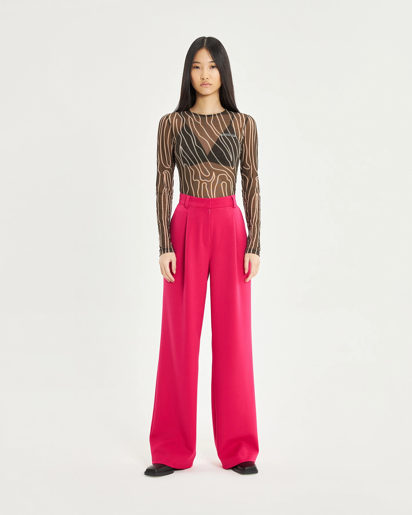 Брюки - трубы