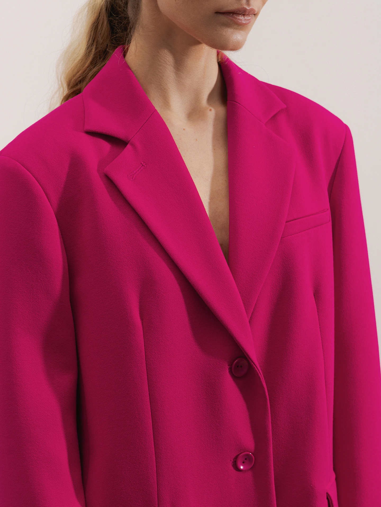 Жакет оверсайз на 3 пуговицах