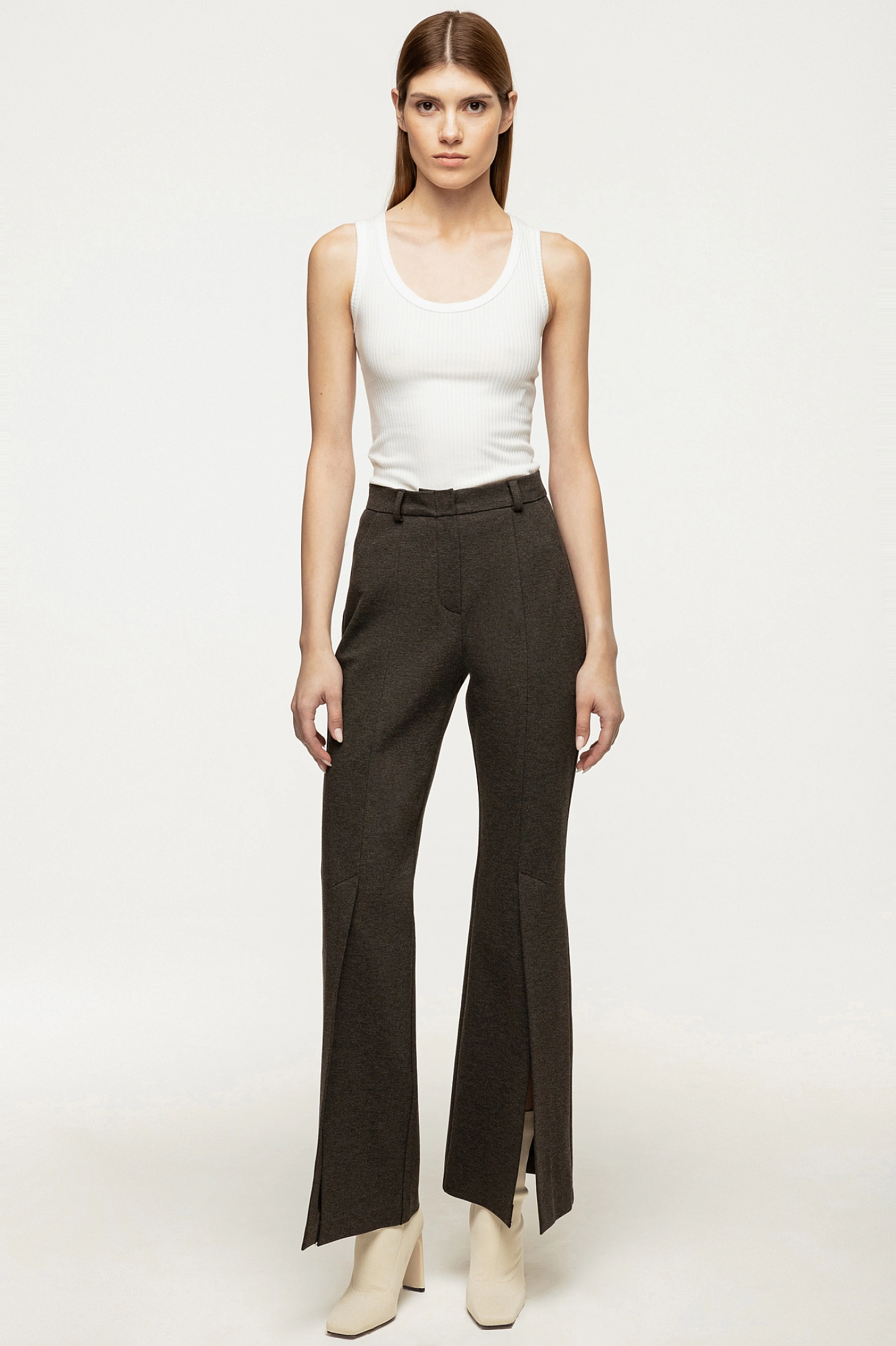 Брюки клёш со шлицами