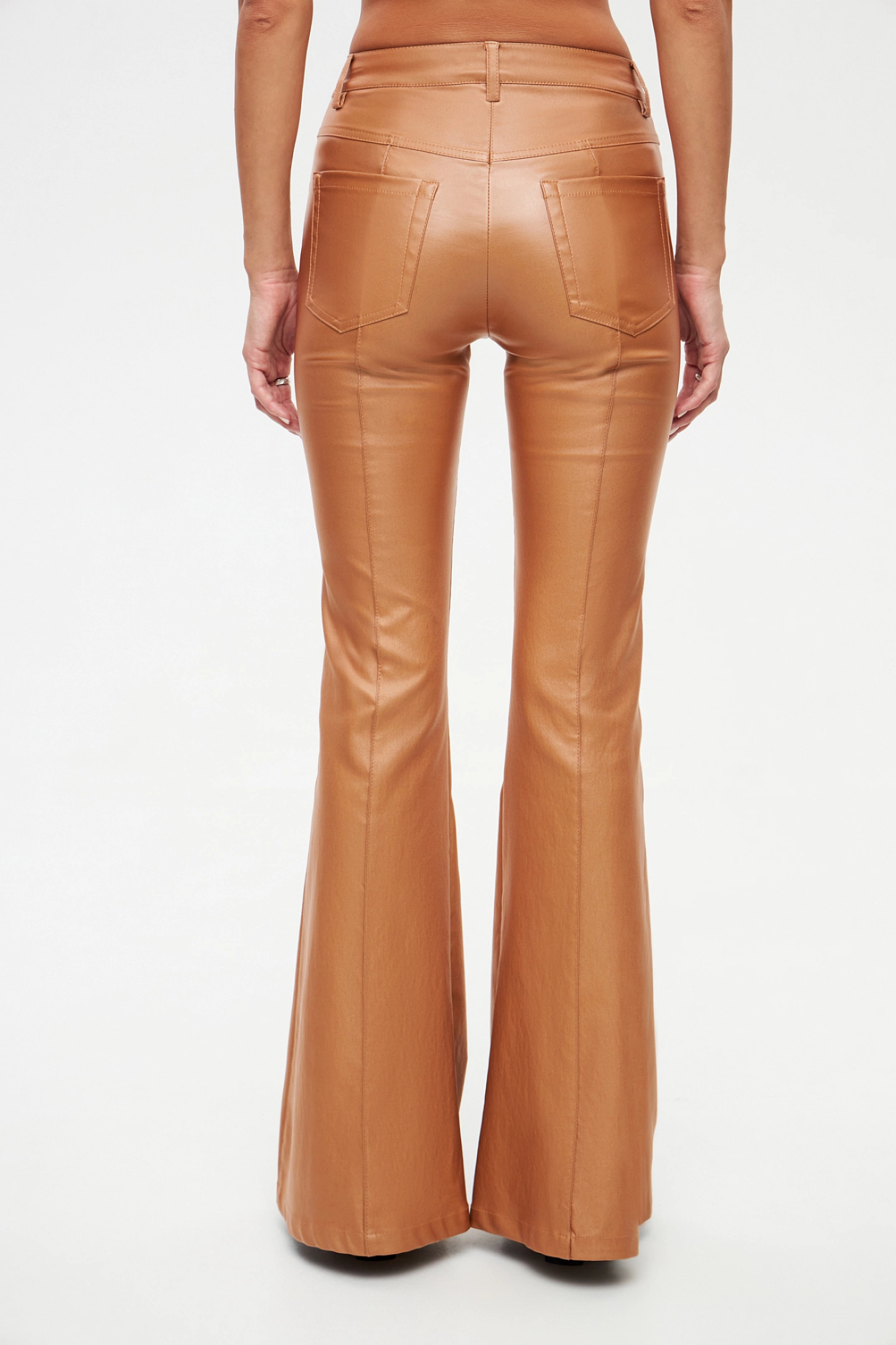 Брюки клёш с рельефами