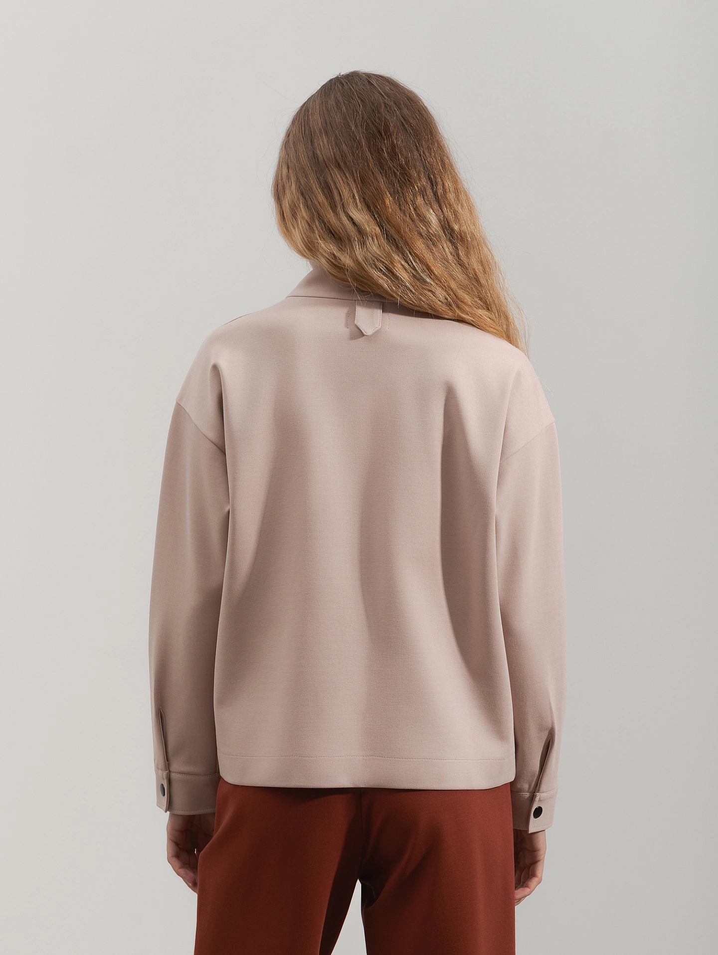 Свитшот с высоким воротником стойка и брюки с застёжкой сзади