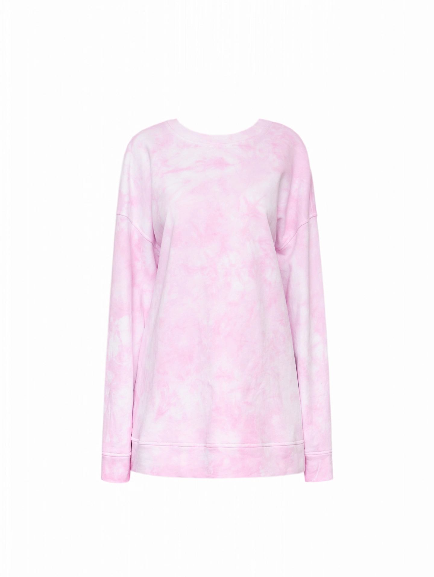 Свитшот объёмной формы и спортивные шорты